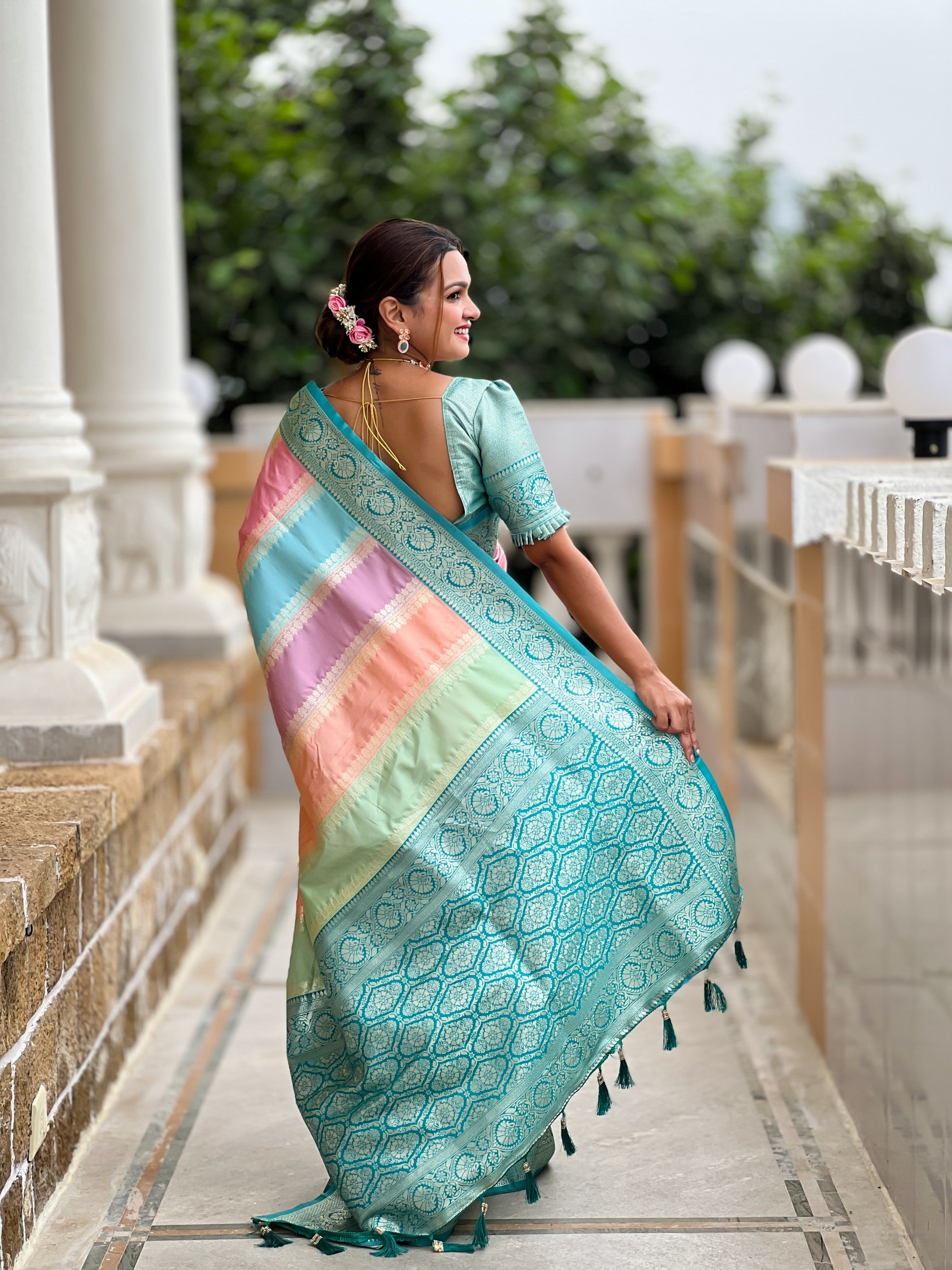 Rama Soft Silk Woven Jacquard Designer Festive Wear Traditional Saree