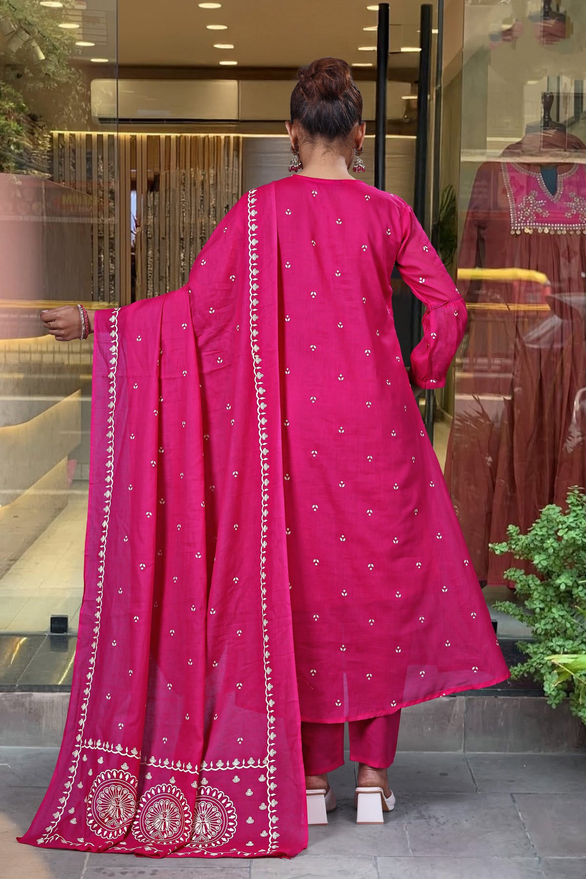 Rani Pink Cotton Kurta Pant Set With Heavy Thread Embroidery Work With Khadi Printed
