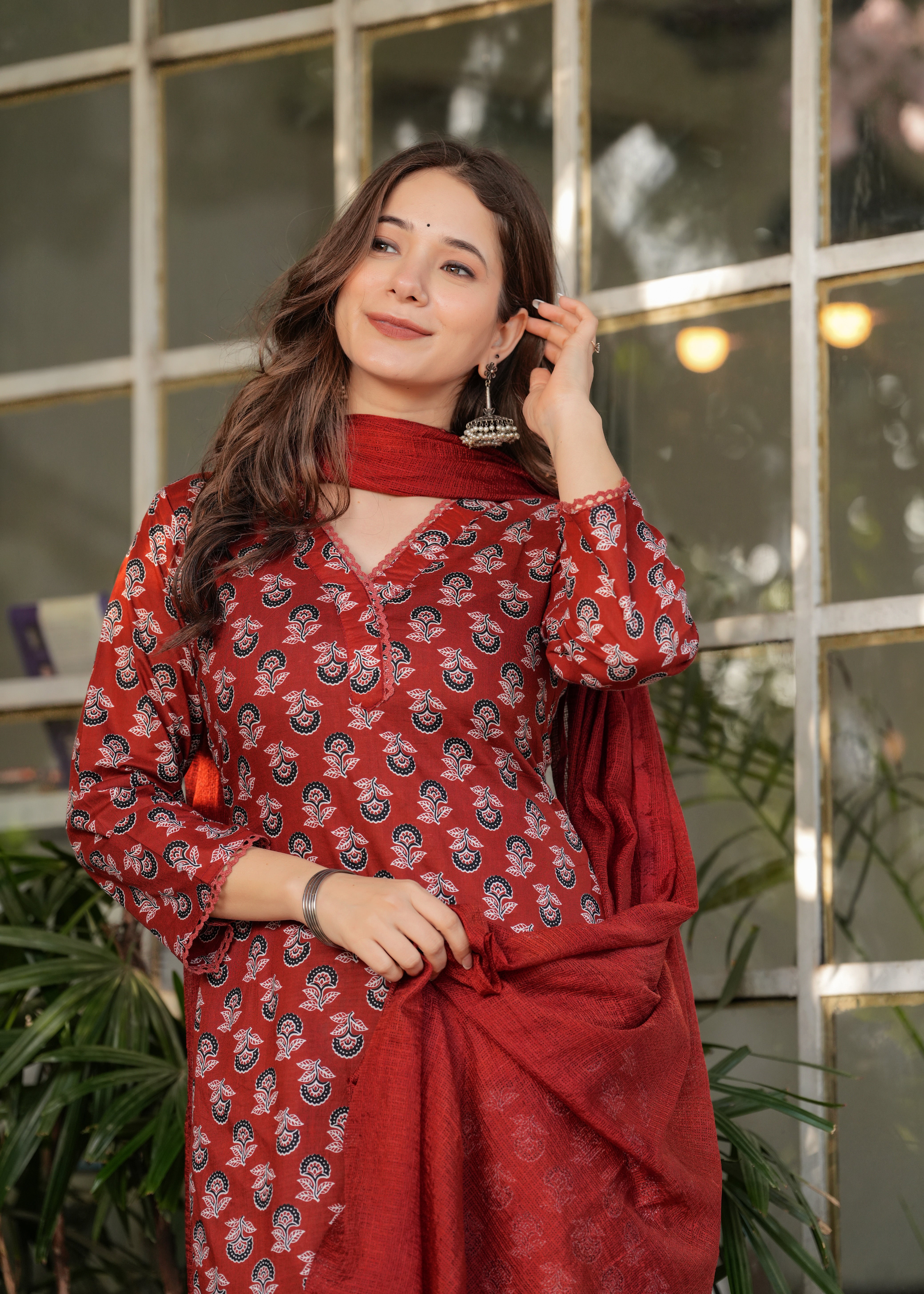 Red Cotton Elegant Kurta Pant Set With Print