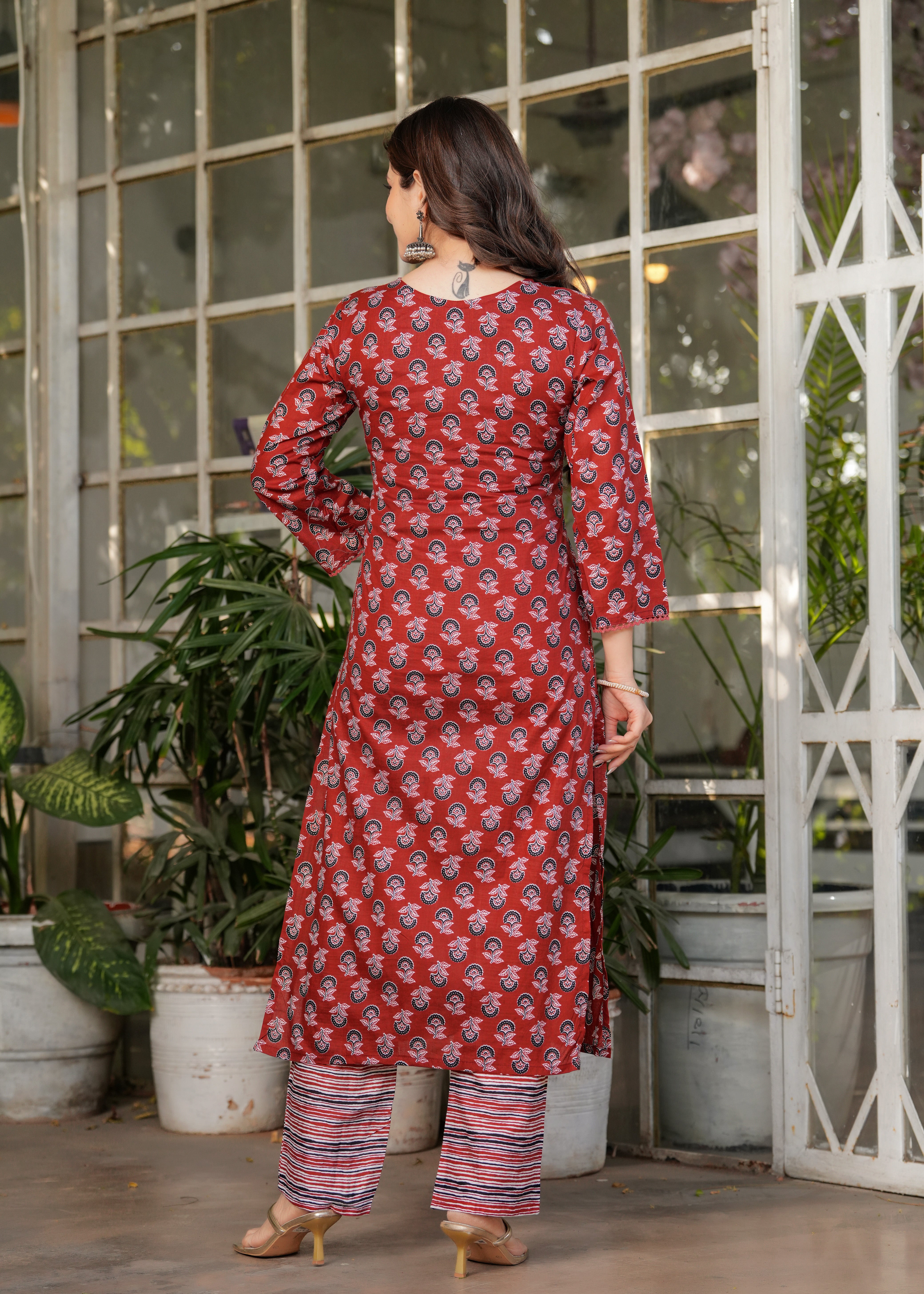 Red Cotton Elegant Kurta Pant Set With Print
