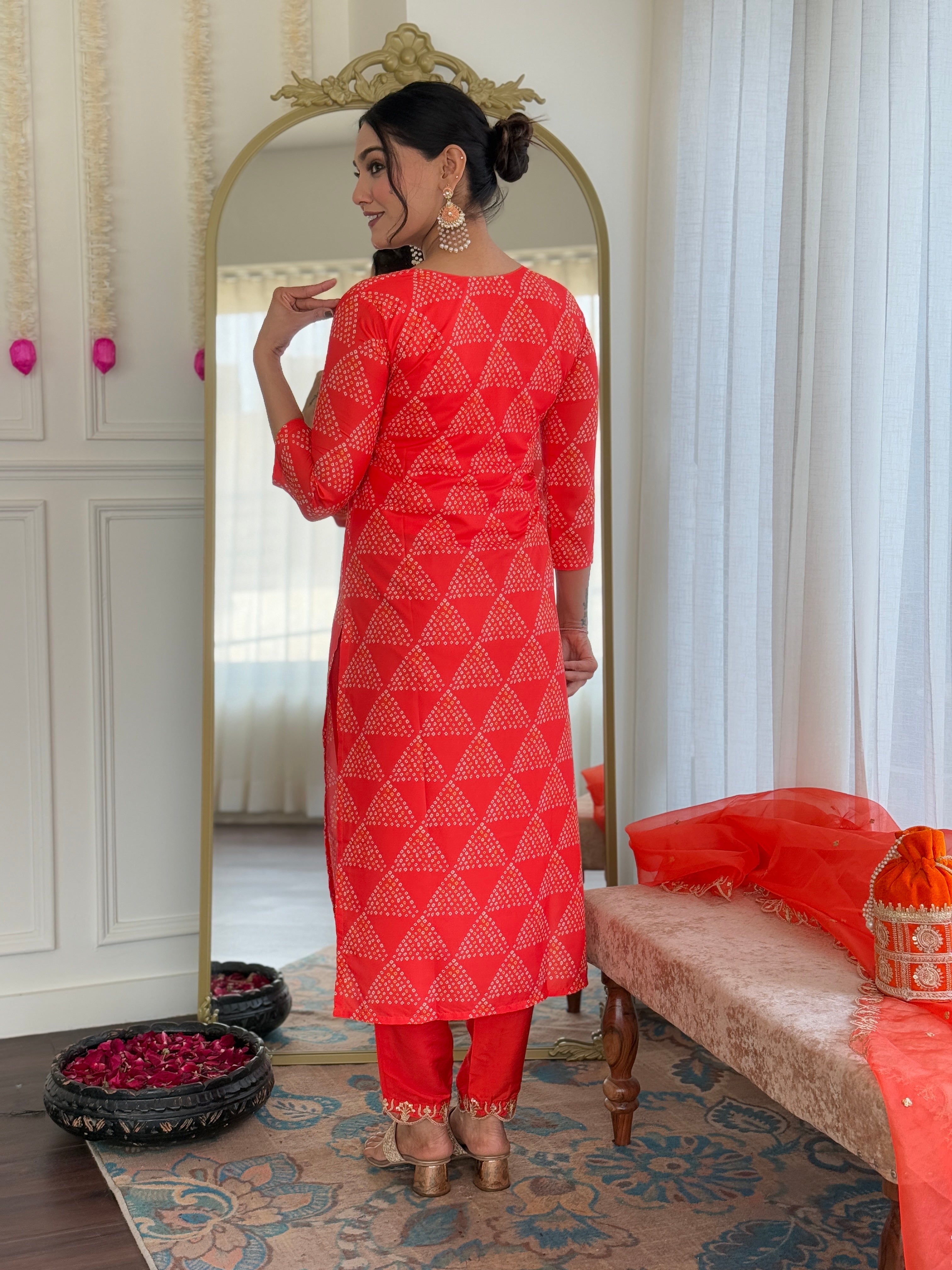 Red French Crepe Kurta Pant Set With Print With Thread Embroidered