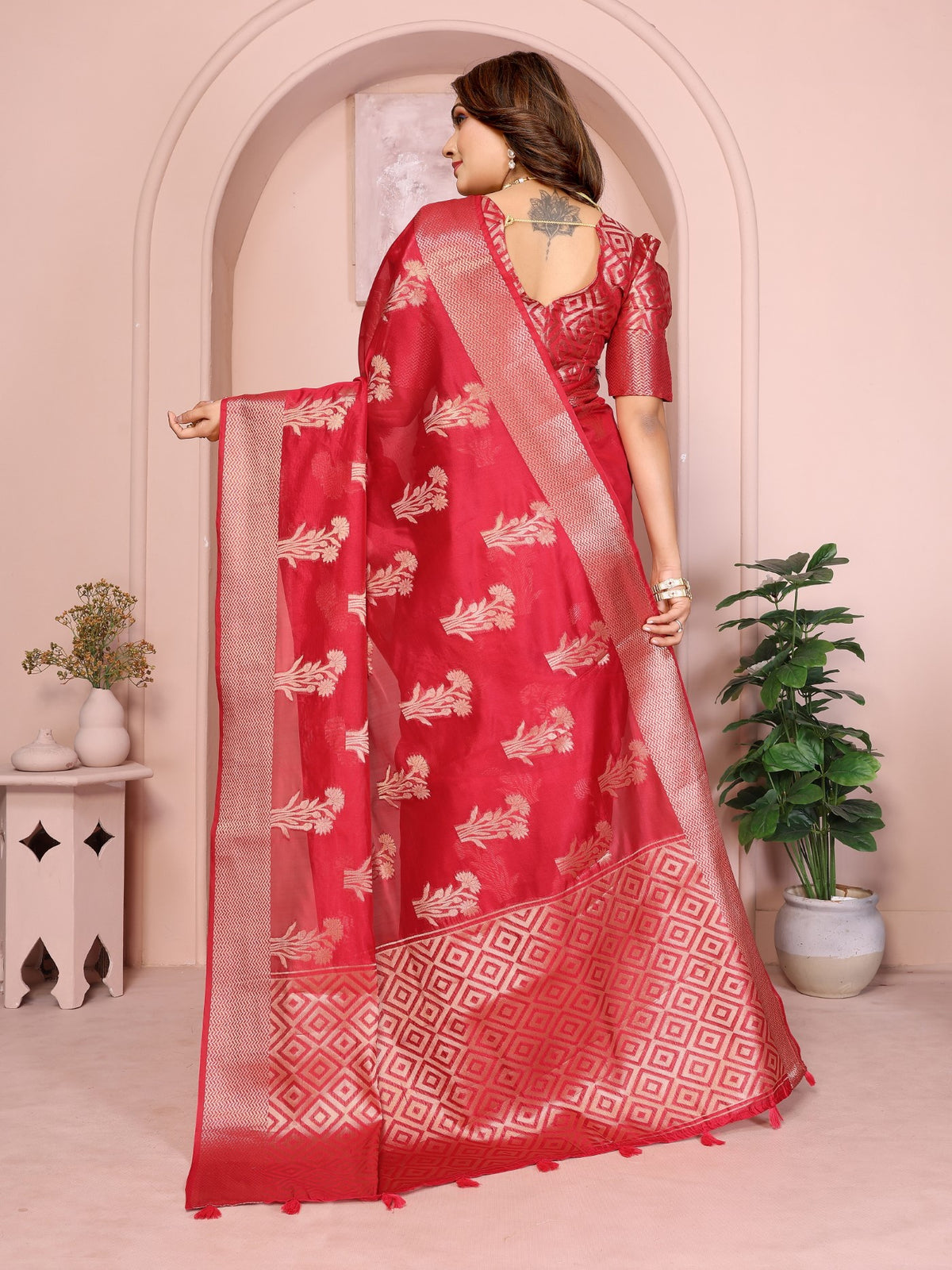 Red Soft Organza Silk Saree With Elegant Weaving