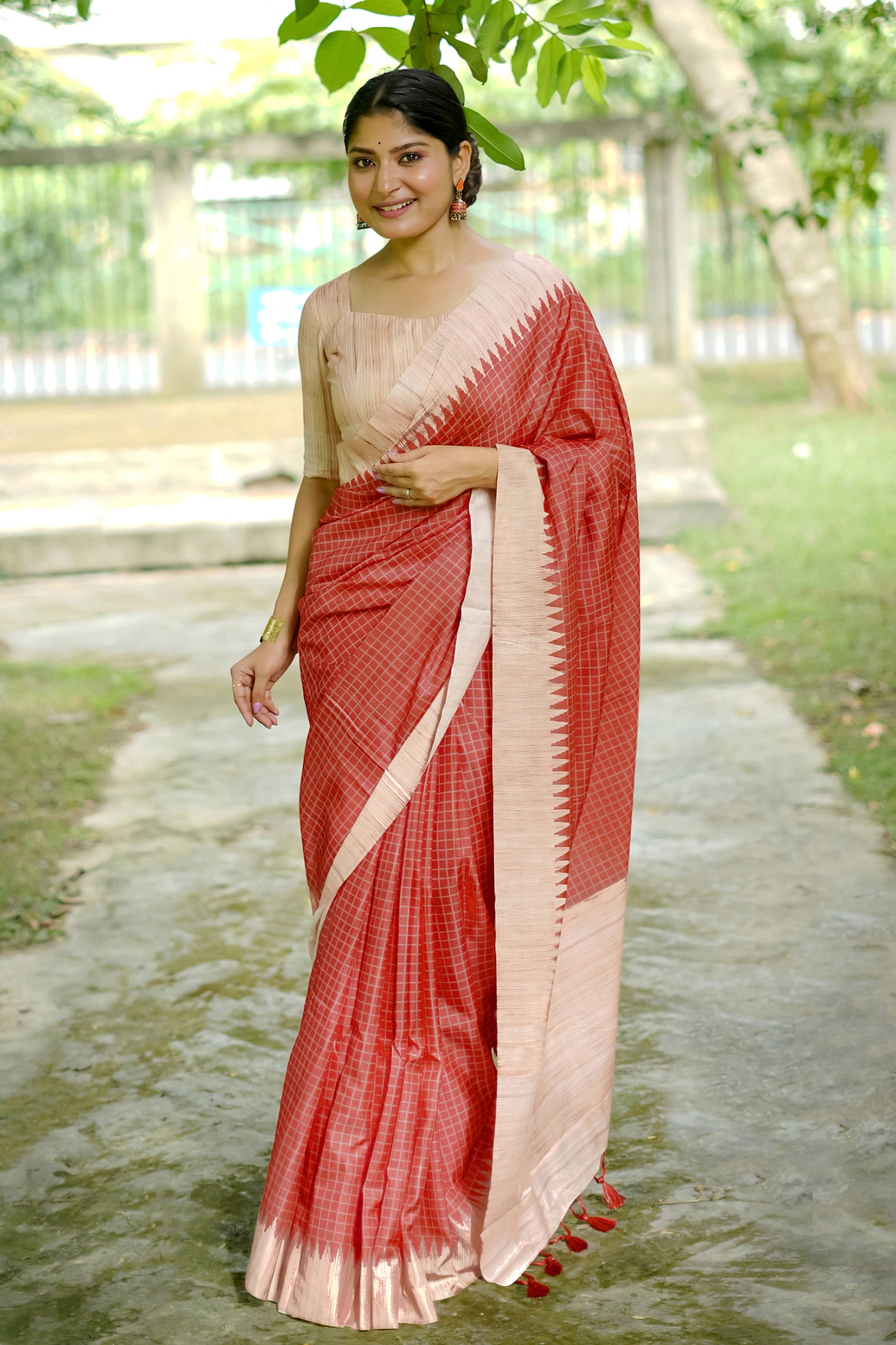 Red Tussar Silk Saree with Checks and Contrast Pallu