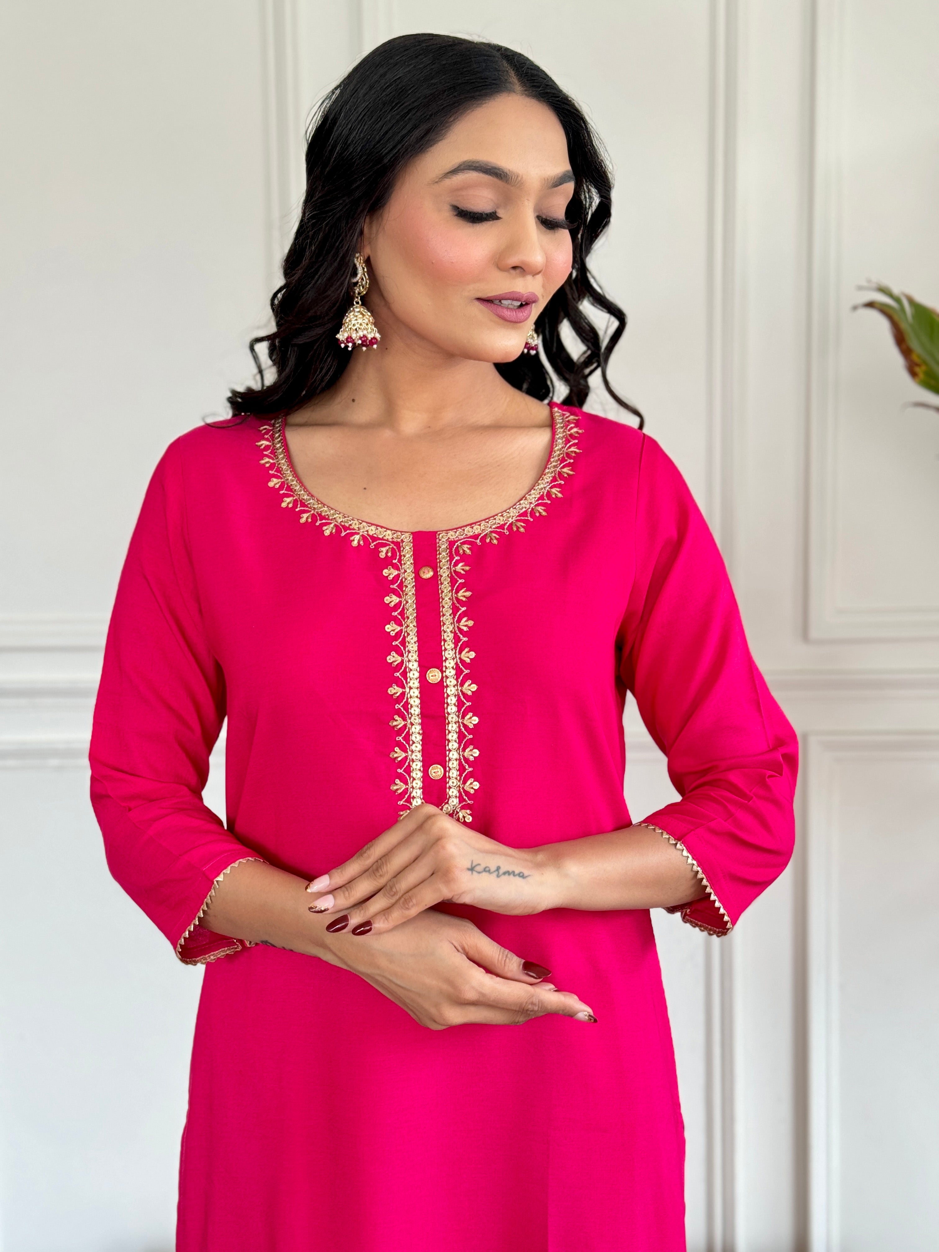 Red Viscose Elegant Kurta Pant Set With Embroidery Work