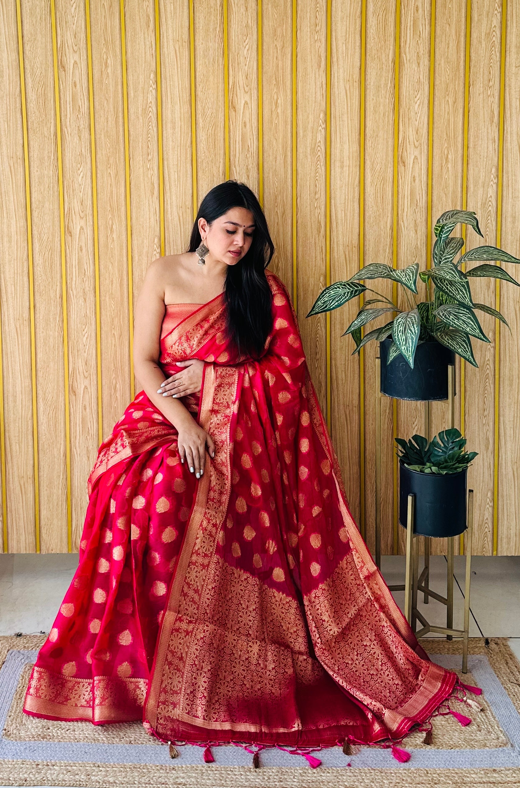 Red Woven Jari Designer Gimichu Silk Partywear Saree