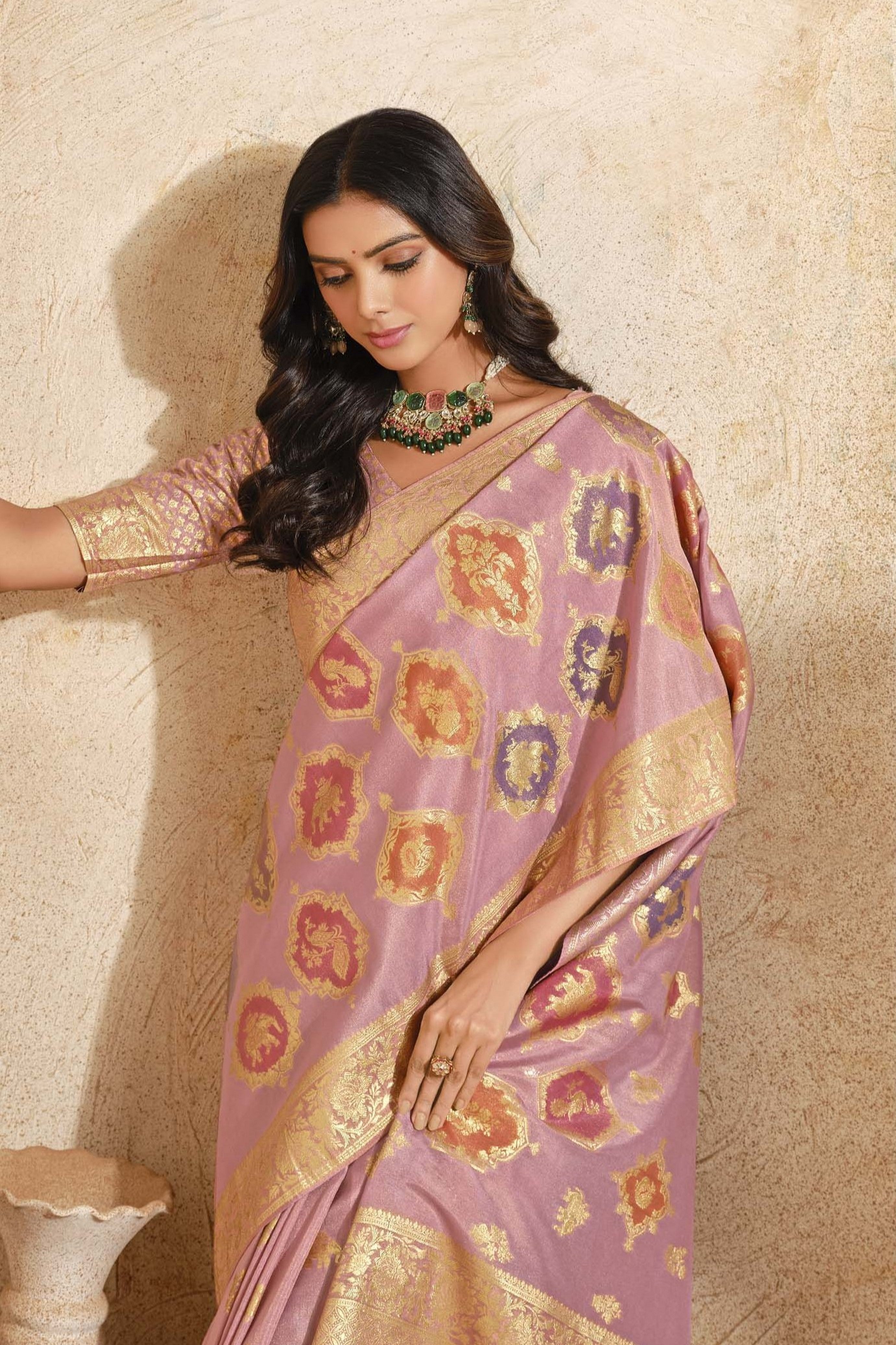 Rich And Heavy Woven Jari Designer Pink Partywear Silk Saree
