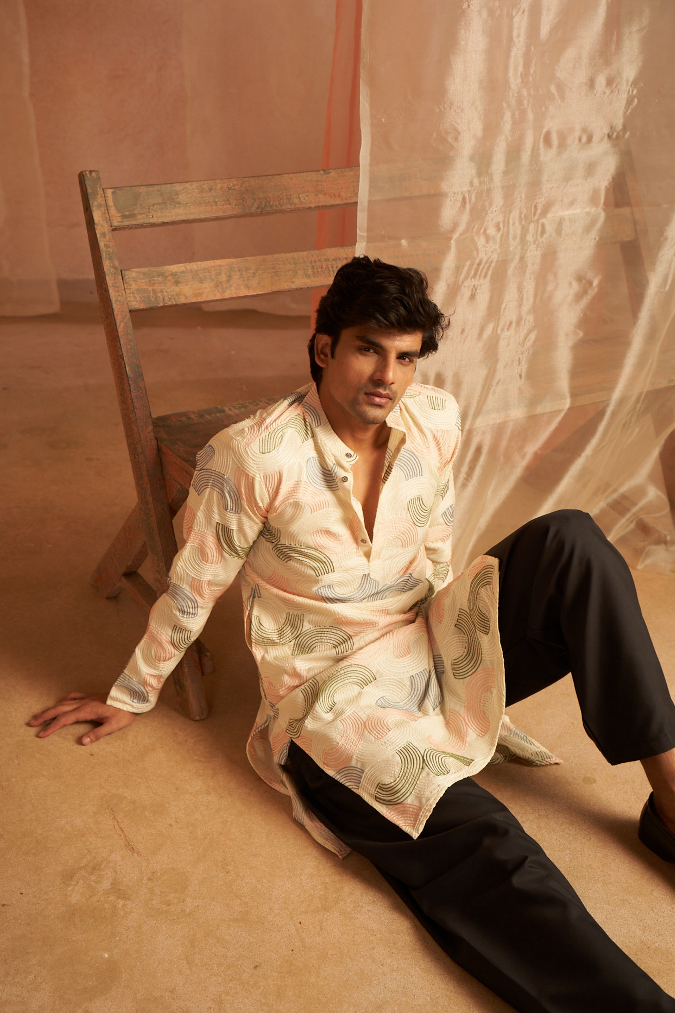 Rich Looks Cream Kurta Payjama with Embroidery – Subtle and Classy