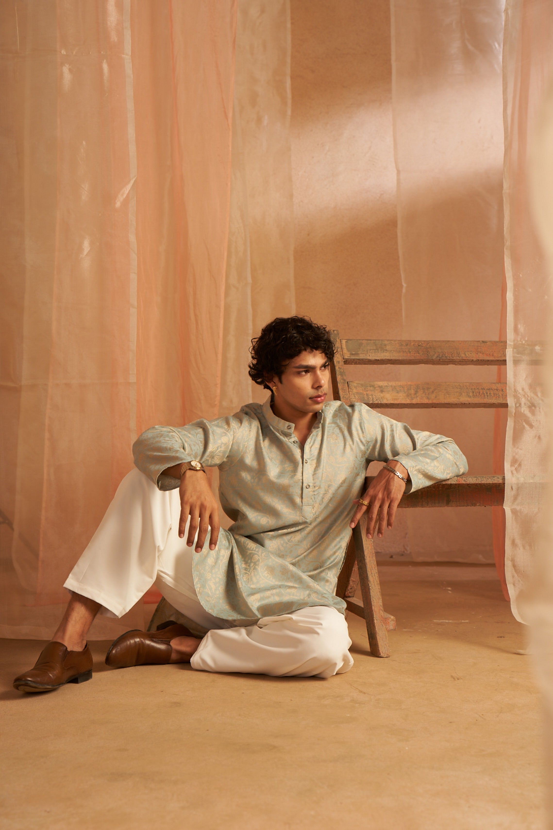 Rich Looks Light Blue Kurta Payjama with Wevon Design – Cool and Modern Style