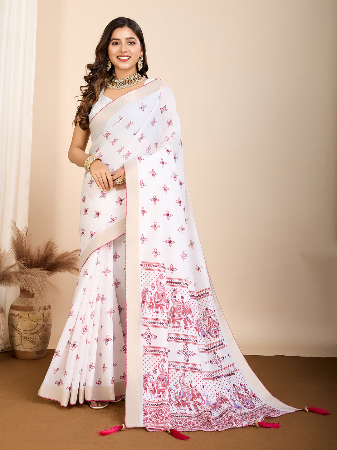 Table Printed Designer Hand Work Off White Blended Coton Saree