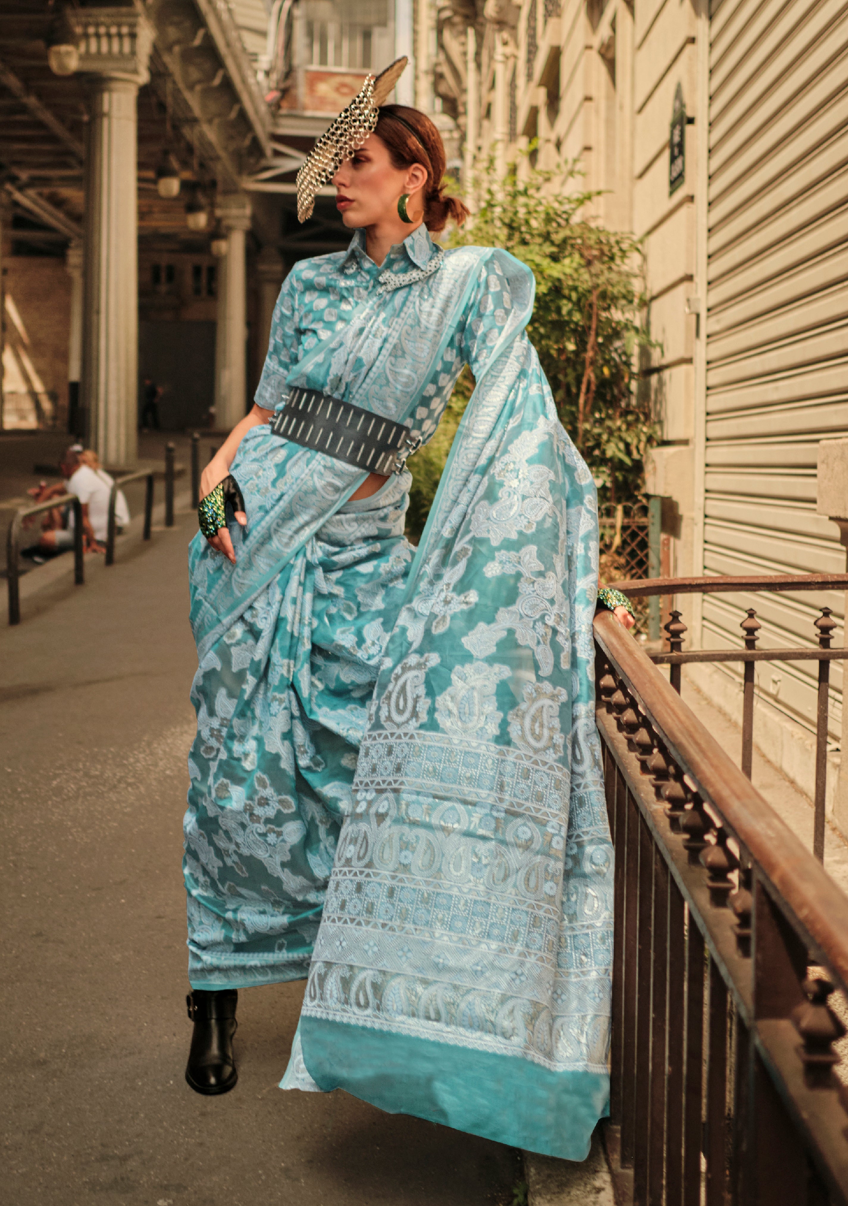 Tourquise Organza Saree With Jacquard Woven Chikankari Work