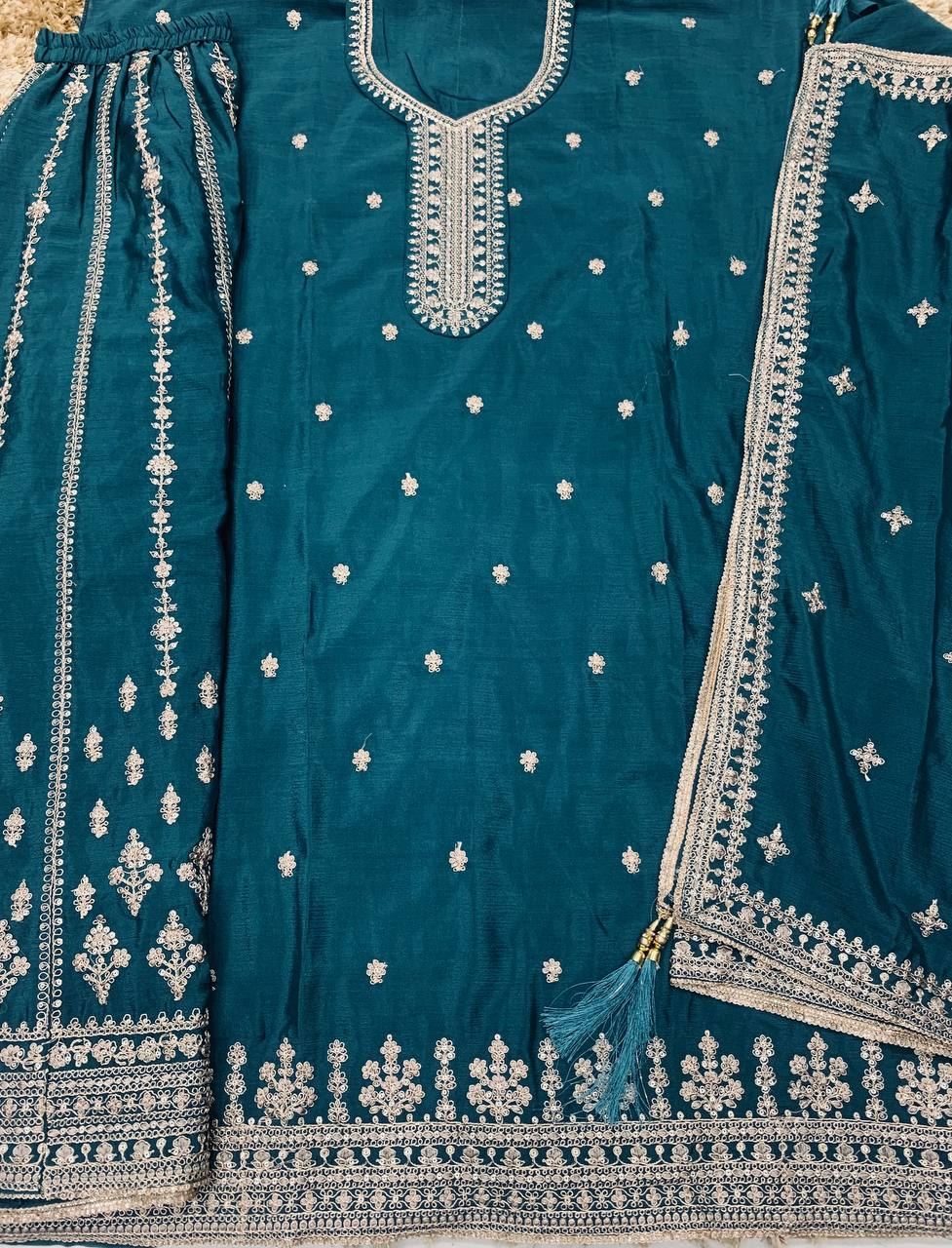 Tourquoise Heavy Designer Suit With Heavy Embroidery Work