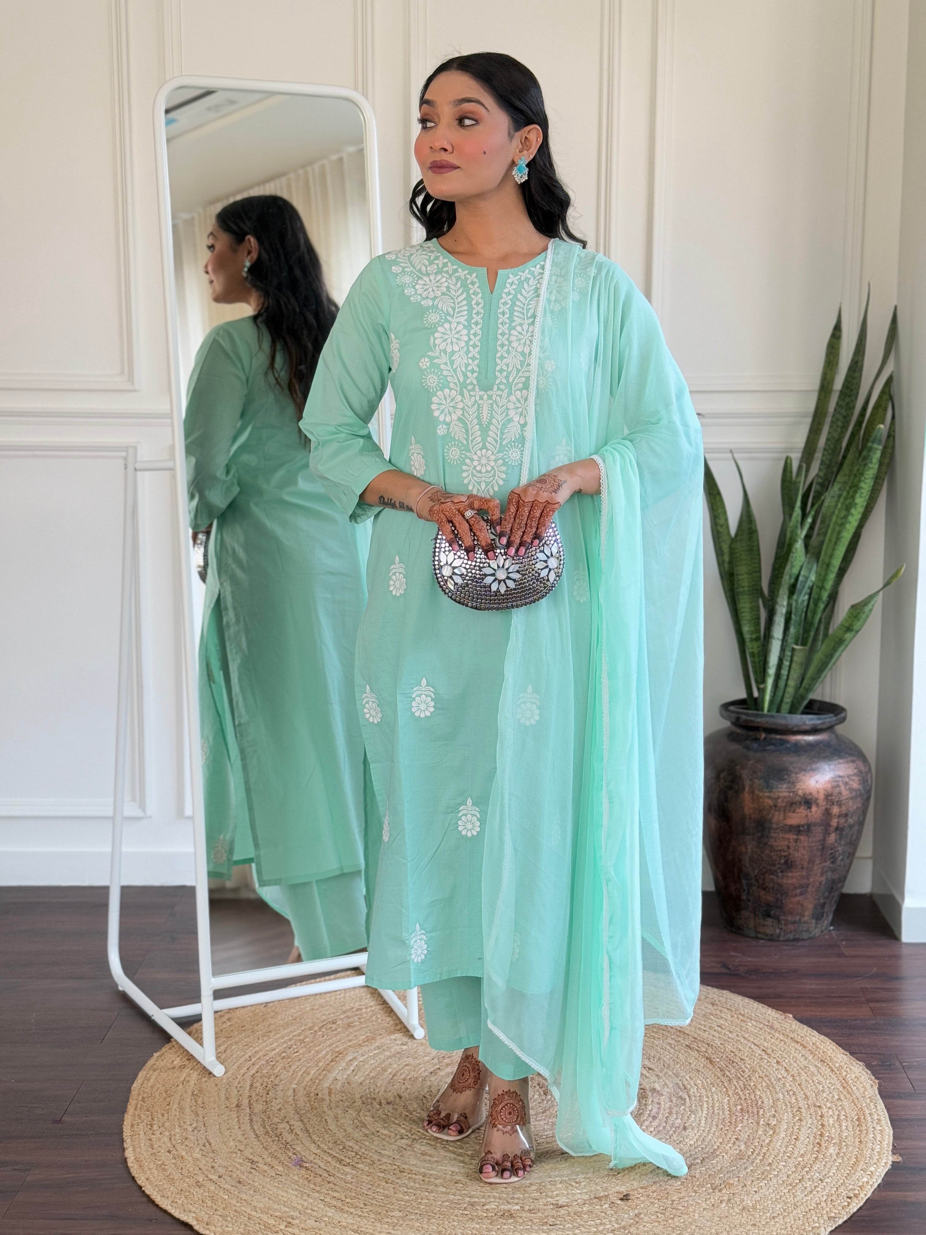 Turquiose Cotton Elegant Kurta Pant Set With Chikankari Work