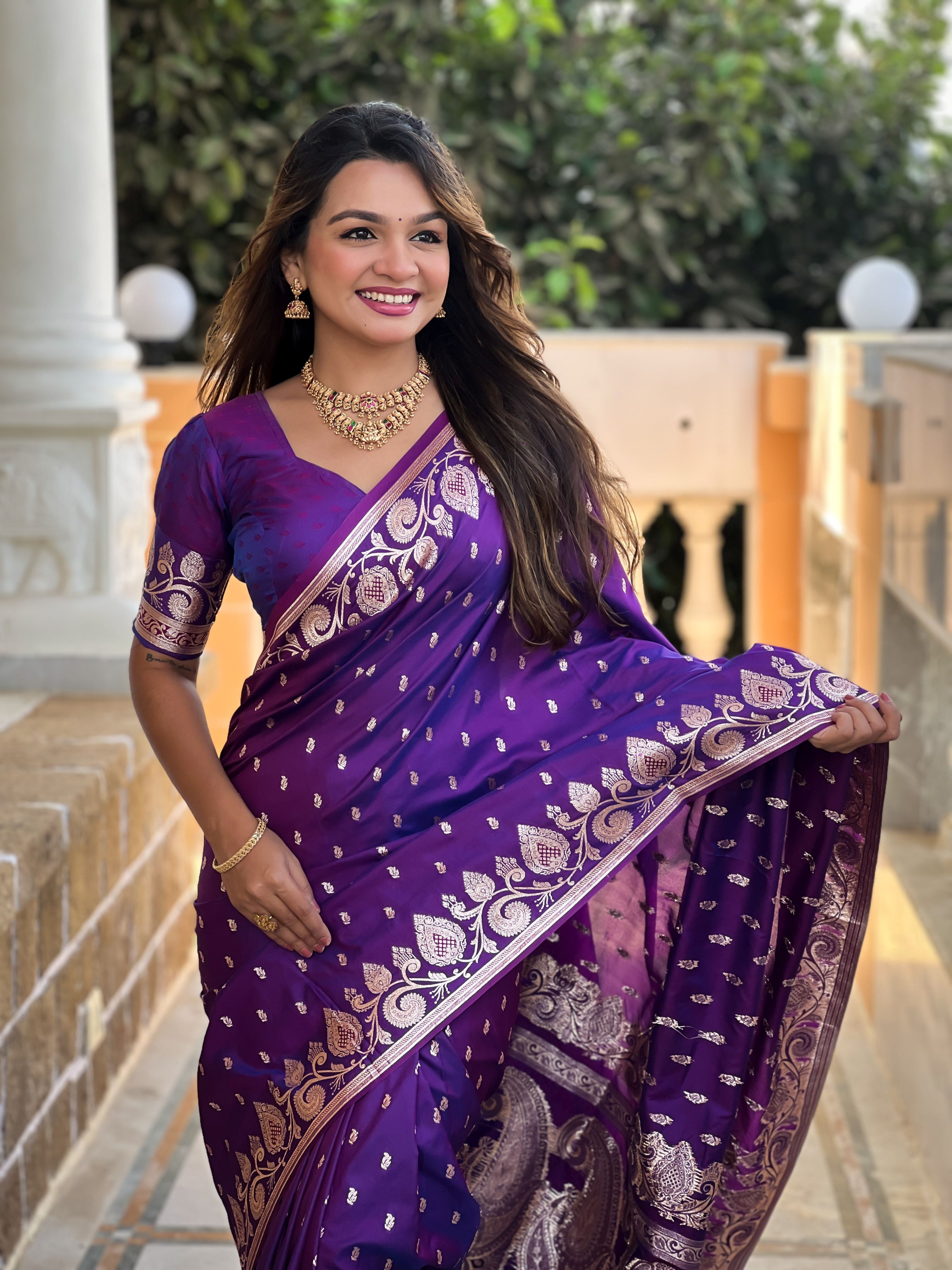 Violet Banarasi Silk Saree With Woven Jacquard Designer Partywear Saree