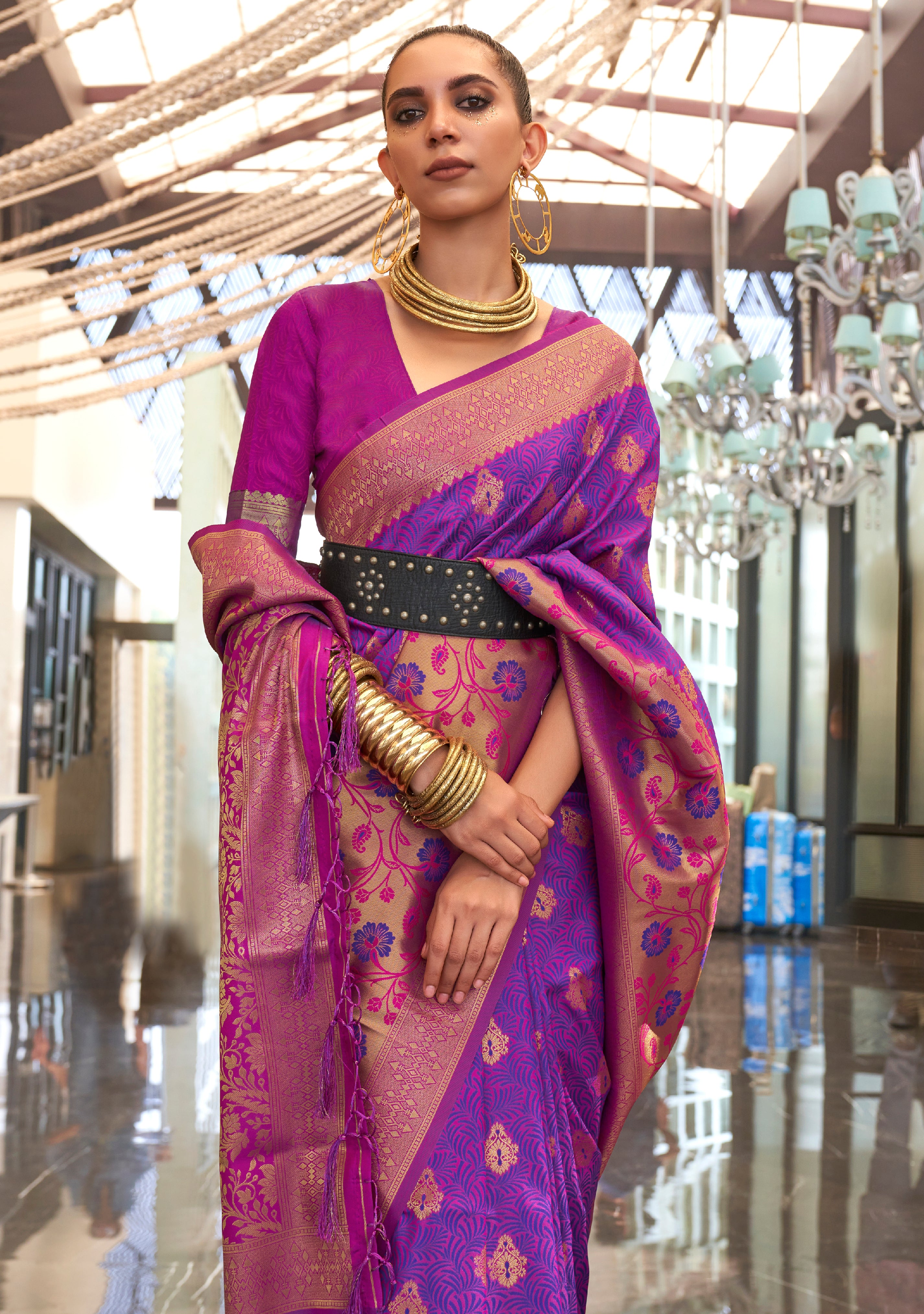 Violet Handloom Silk Saree With Jacquard Woven Work
