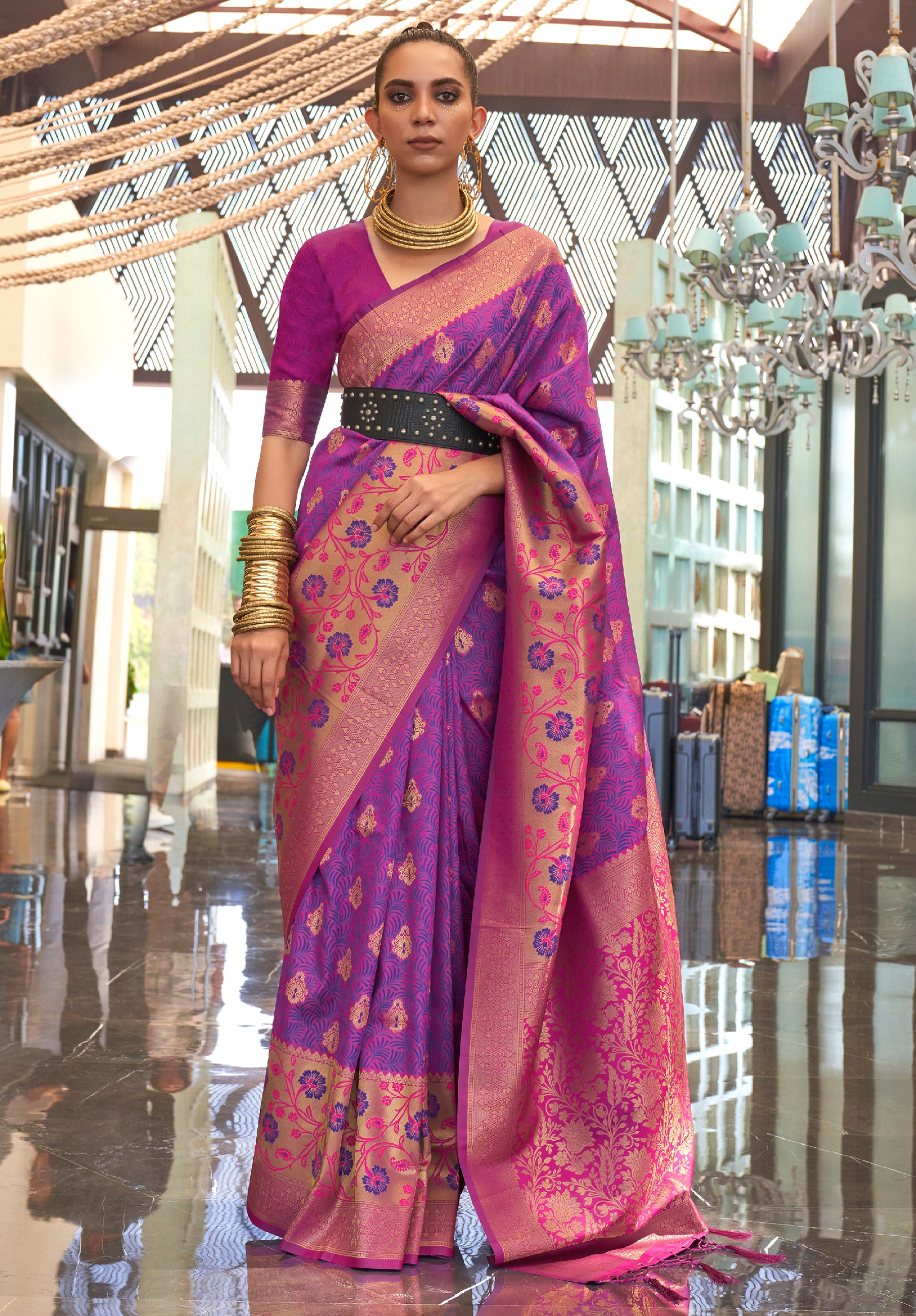 Violet Handloom Silk Saree With Jacquard Woven Work