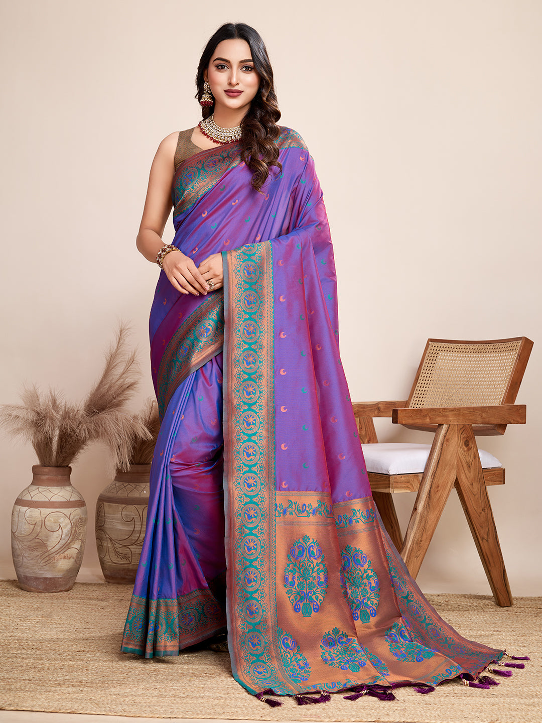 Violet Heavy Woven Designer Jacquard Silk Saree For Traditonal Looks