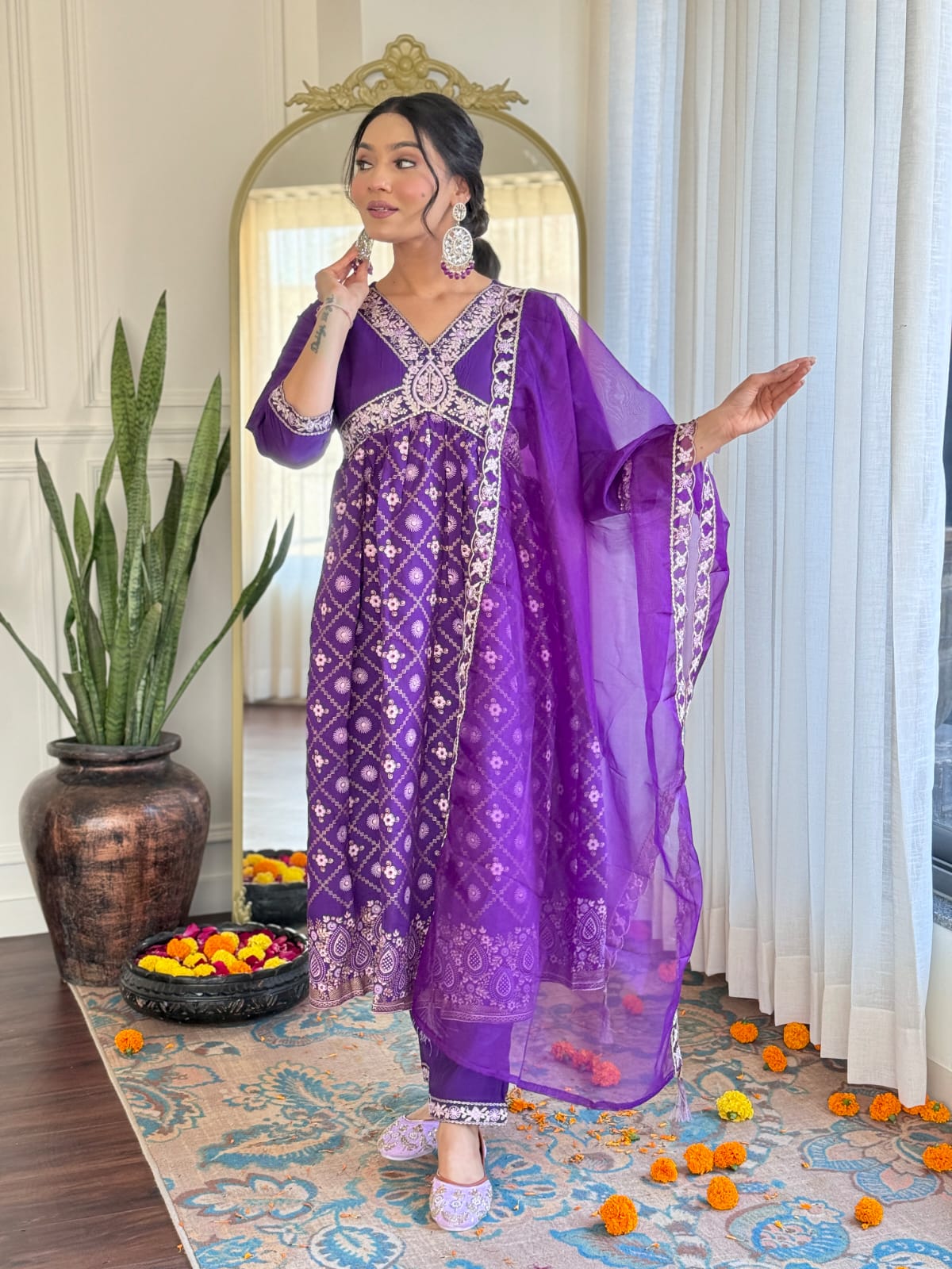 Violet Kurta Pant Set with Heavy Thread Embroidery Work With Foil Print