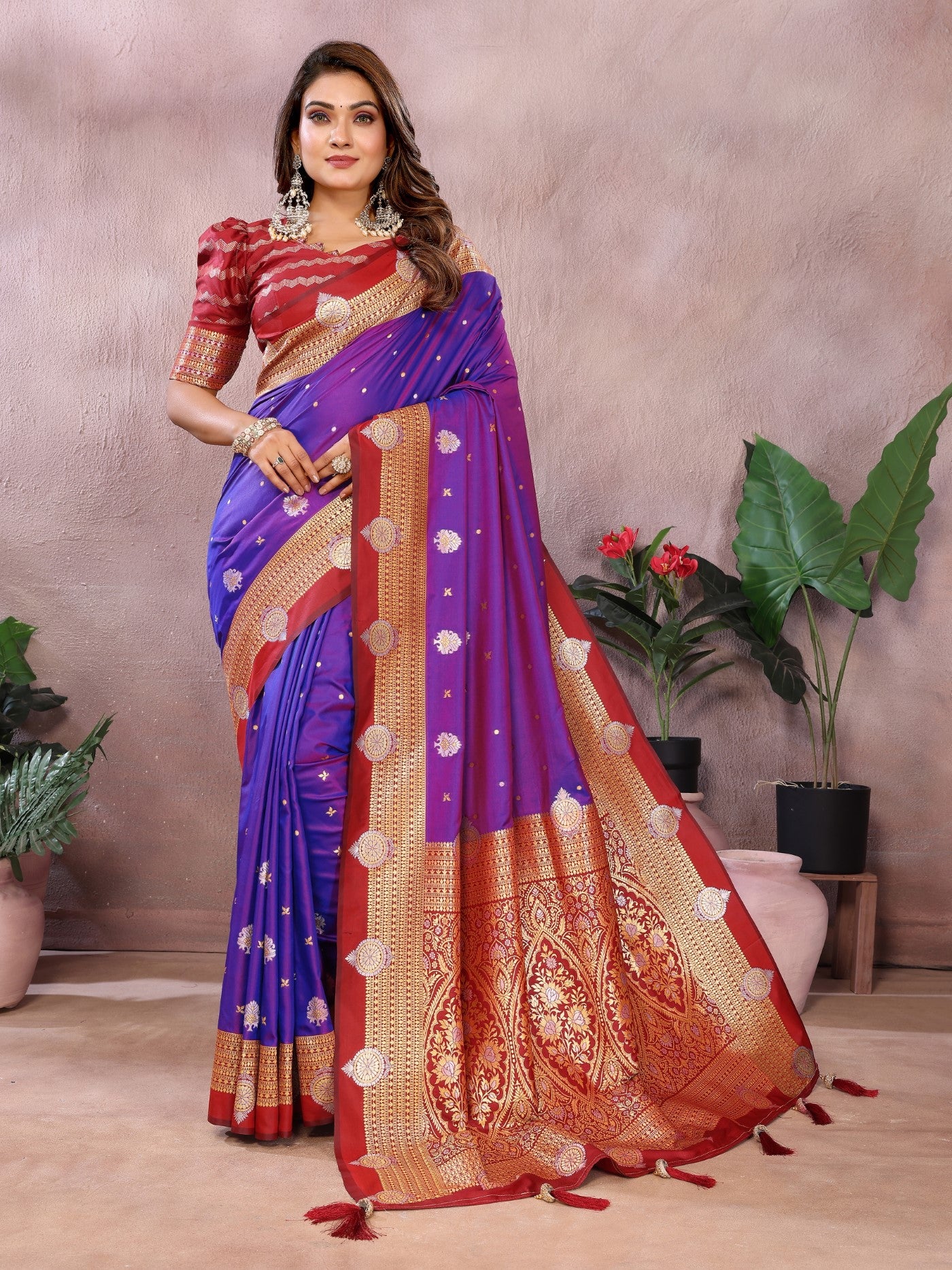 Violet Silk Sarees Saree With Traditional Weaving