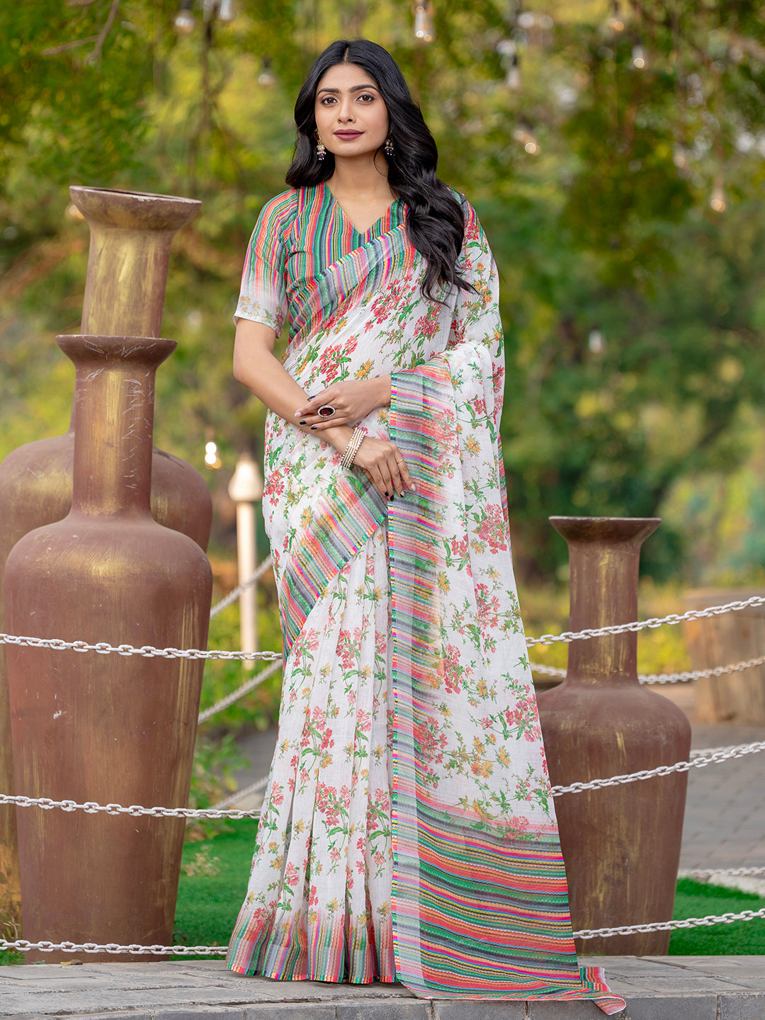 White Linen Elegant Printed Designer Saree