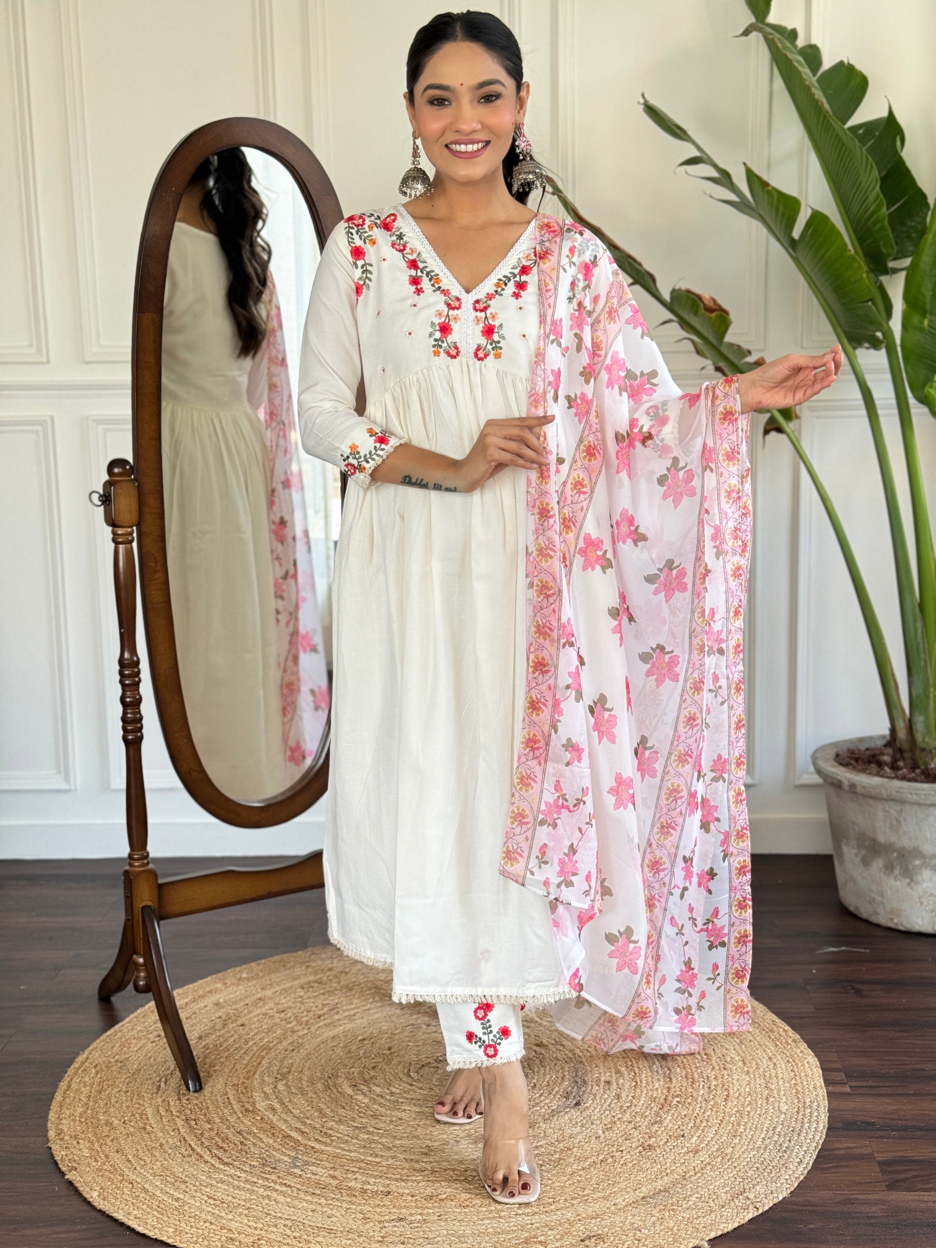 White Viscose Rayon Elegant Kurta Pant Set With Embroidery Work