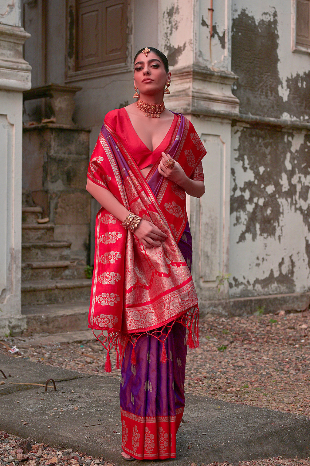 Wine Kanchi Silk Saree with Leaf Design and Contrast Pallu