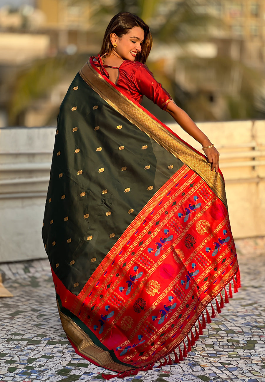 Woven Gold Jari Peacock Designer Green Paithani Silk Ethnic Saree