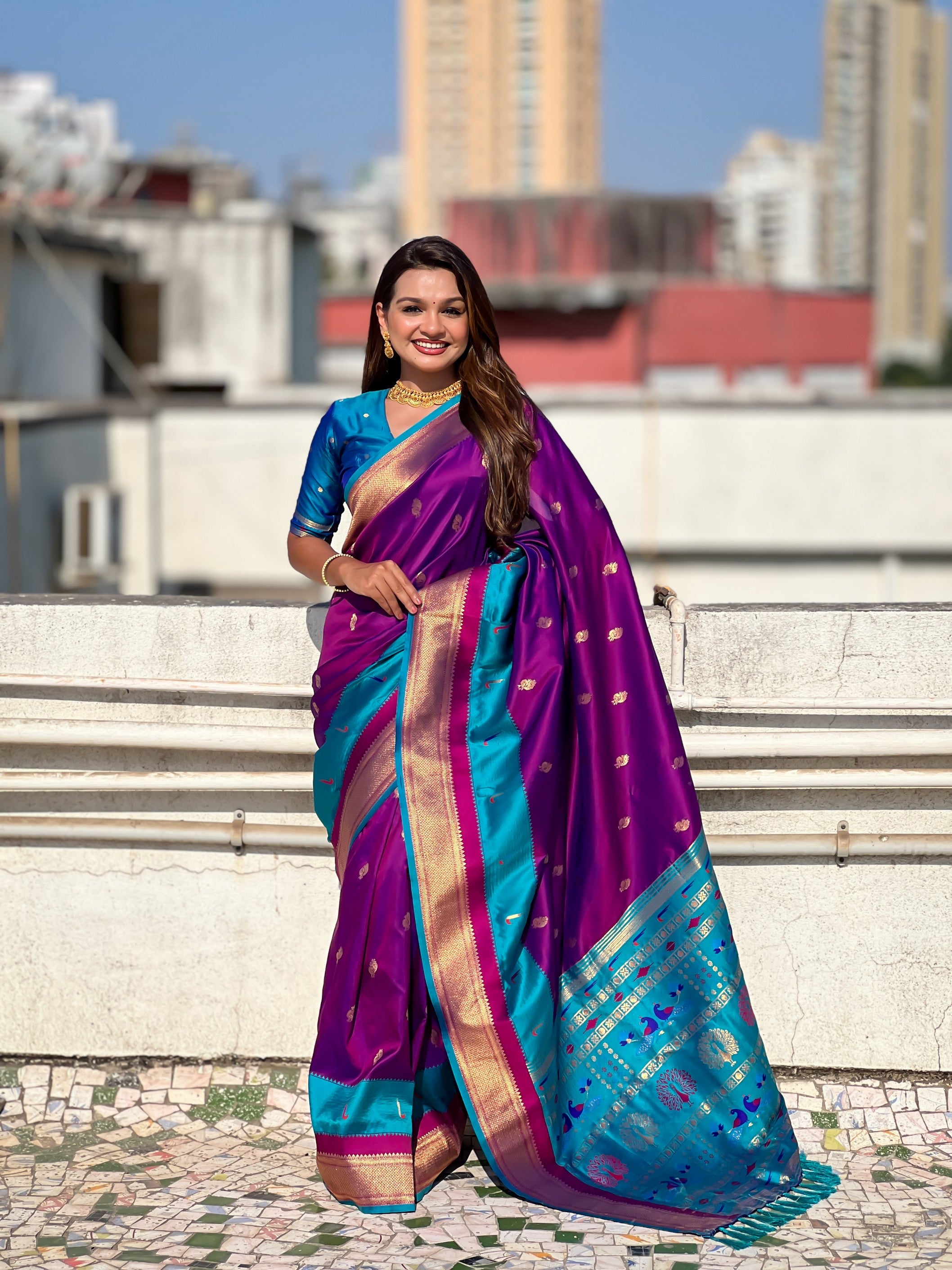 Woven Gold Jari Peacock Designer Voilet Paithani Silk Ethnic Saree