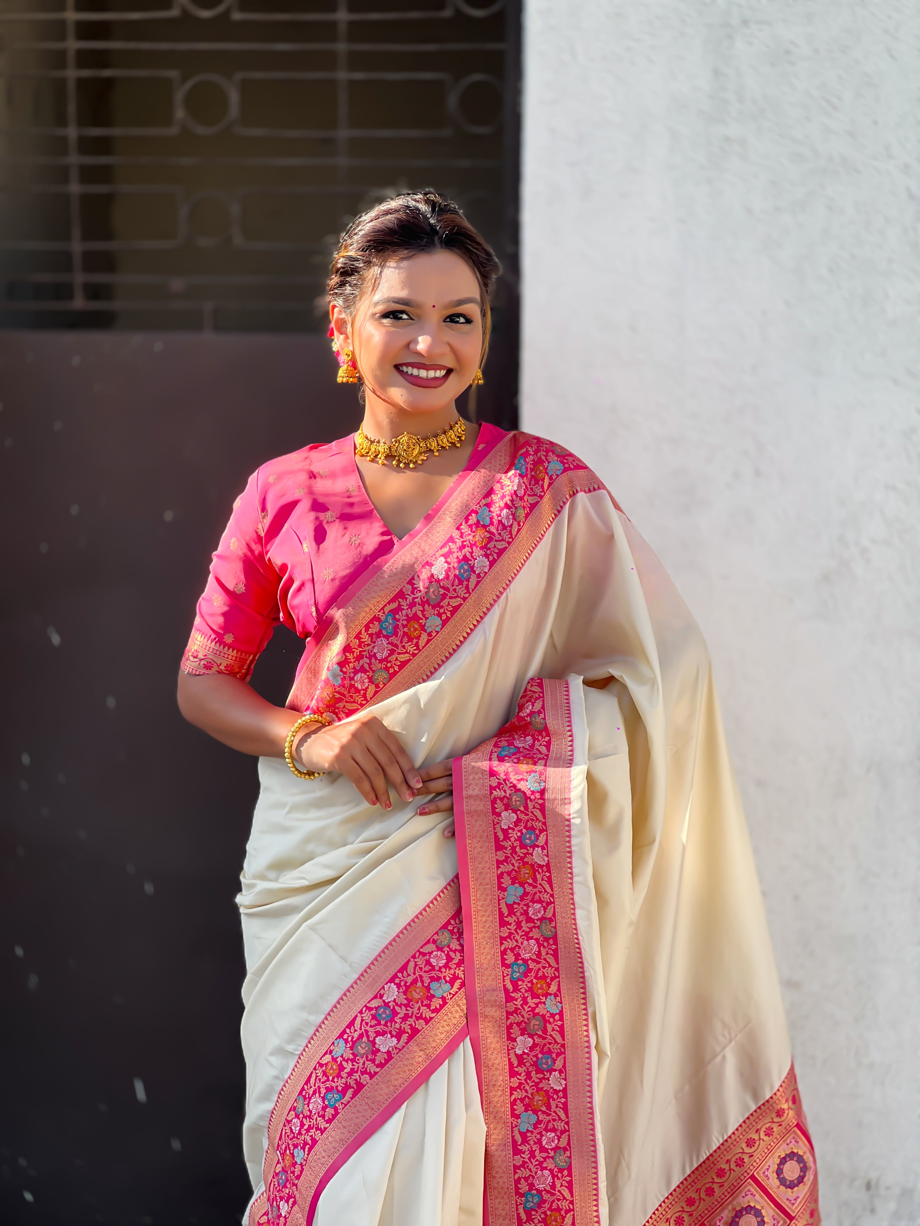 Woven Kadiyal Paithani Gala Designer Cream Soft Silk Ethnic Saree