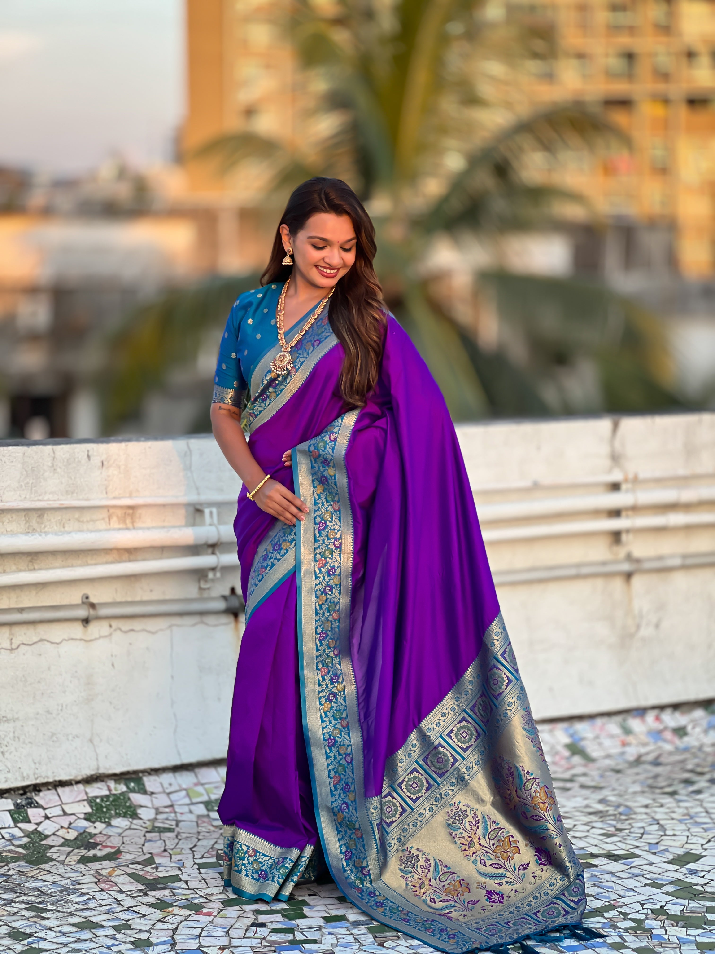 Woven Kadiyal Paithani Gala Designer Lavender Soft Silk Ethnic Saree