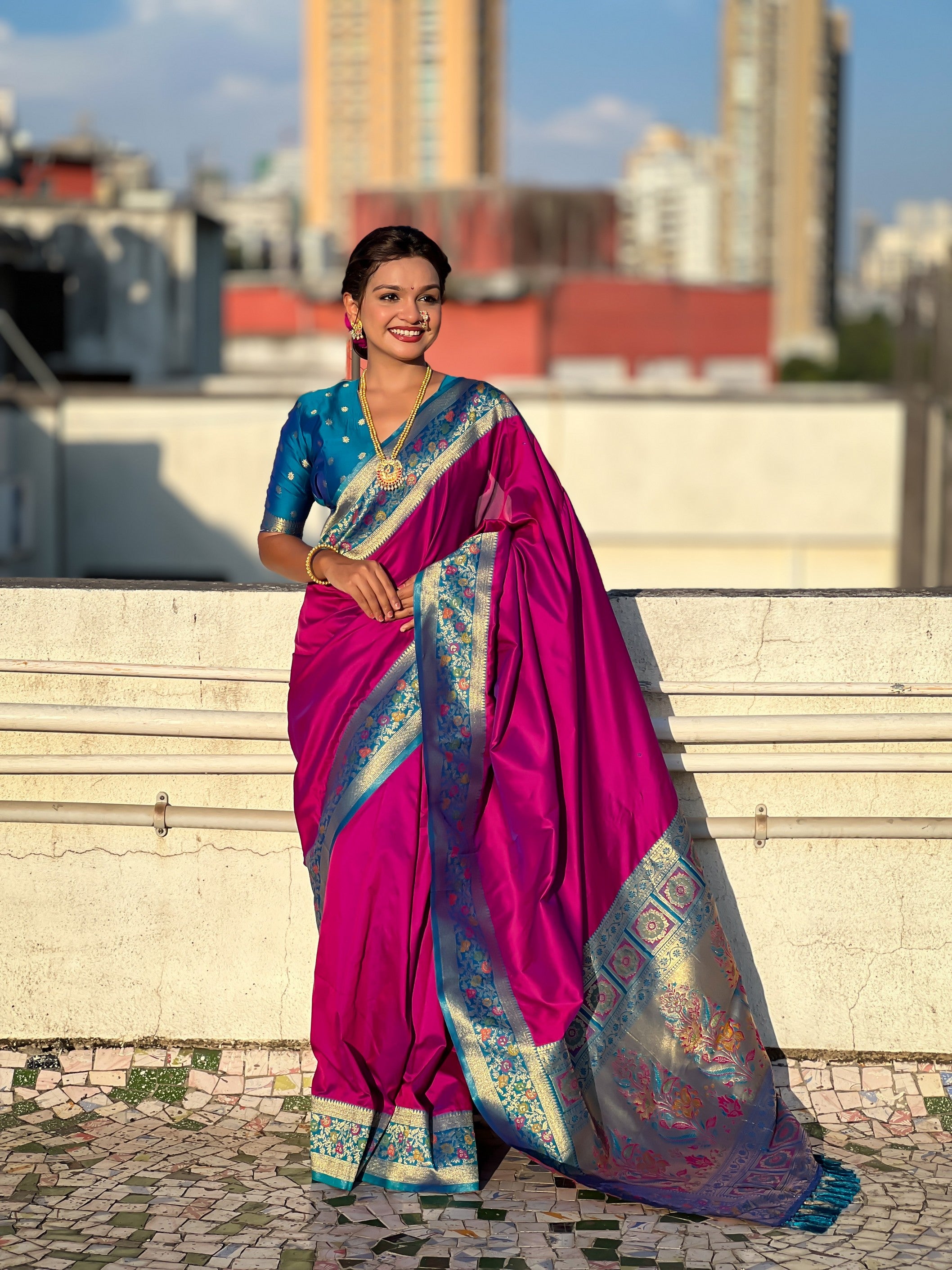 Woven Kadiyal Paithani Gala Designer Magenta Soft Silk Ethnic Saree