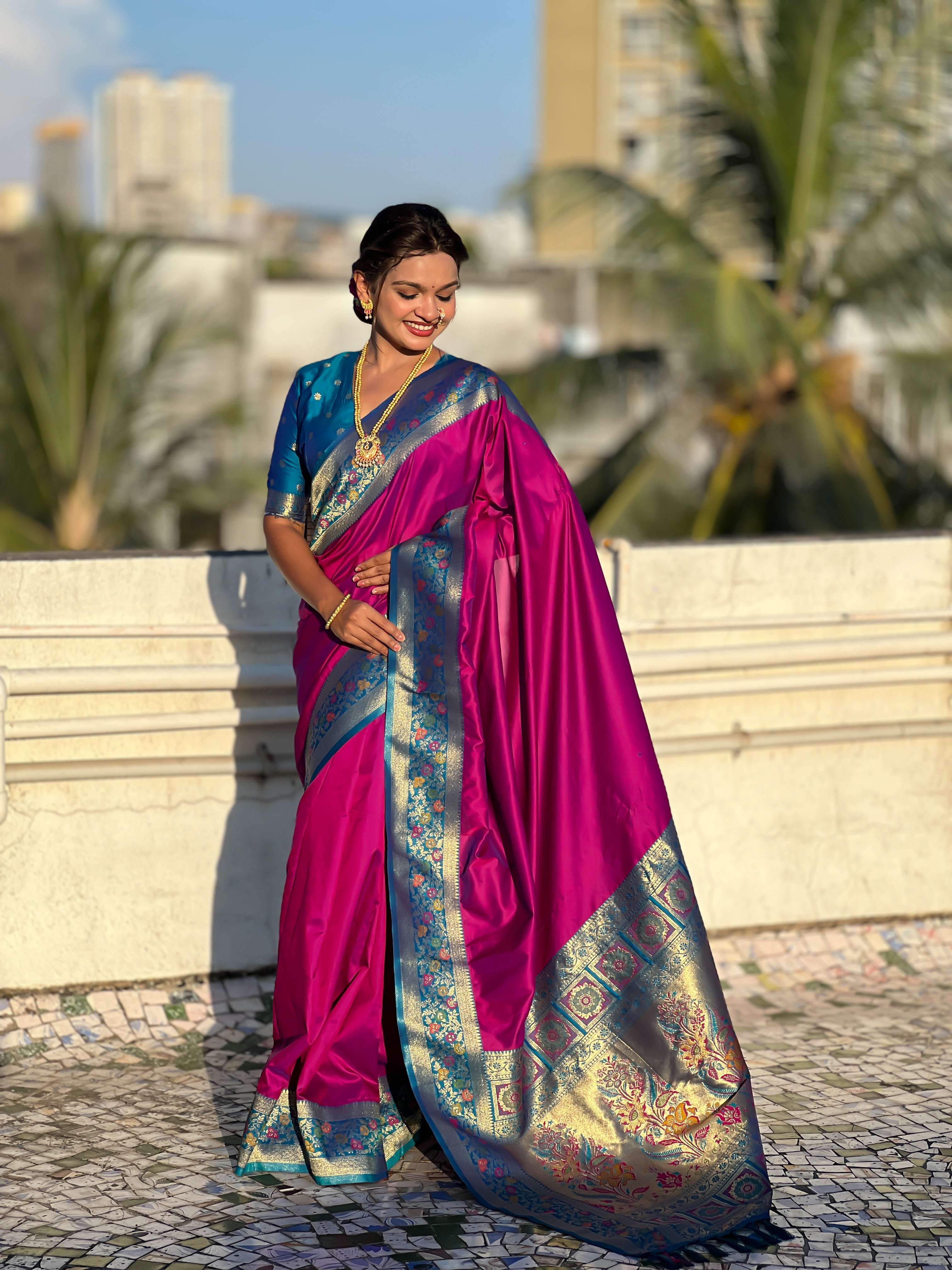 Woven Kadiyal Paithani Gala Designer Magenta Soft Silk Ethnic Saree