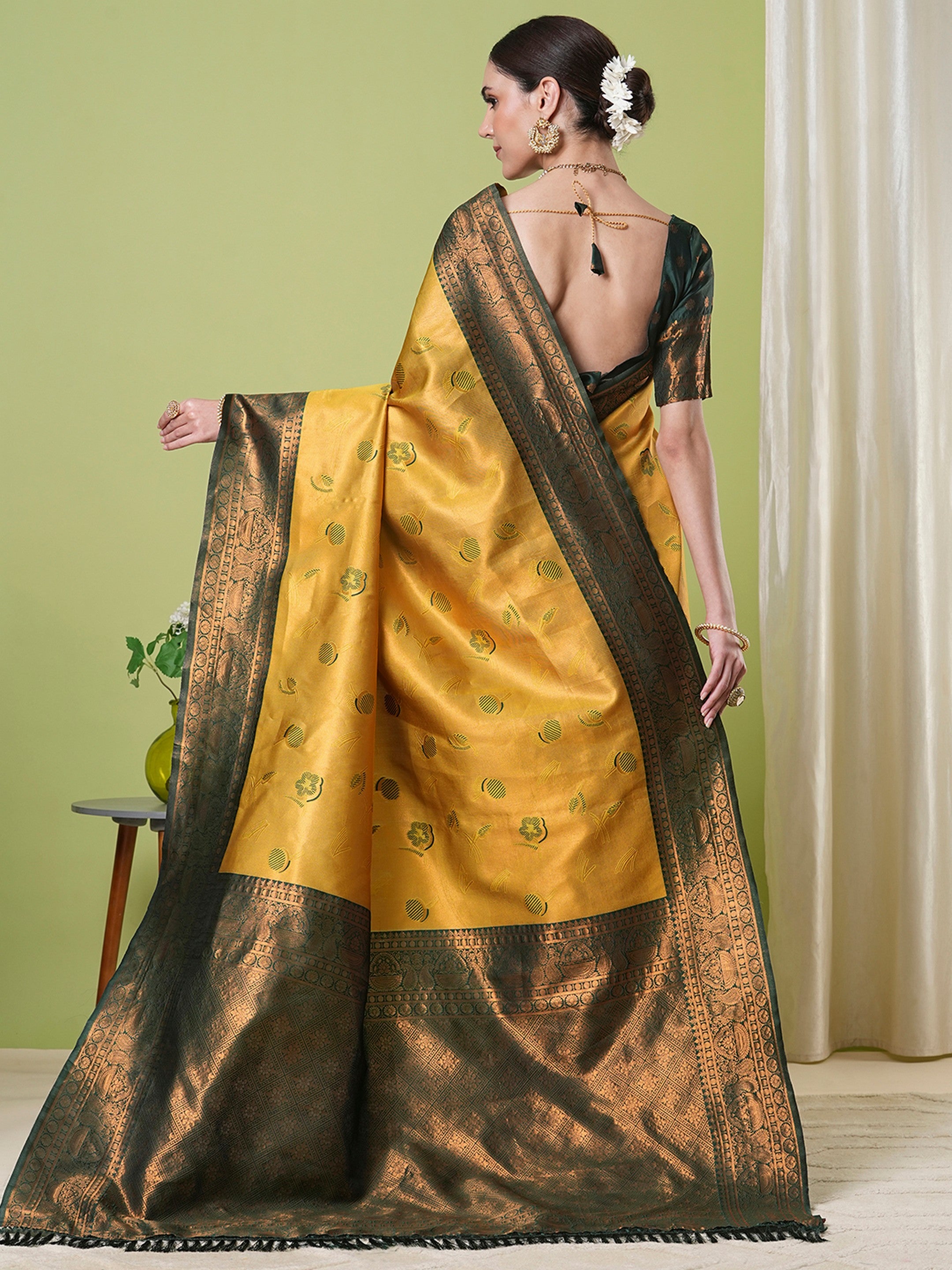 Yellow Banarasi Silk Saree With Beautiful Jacquard Designer Work