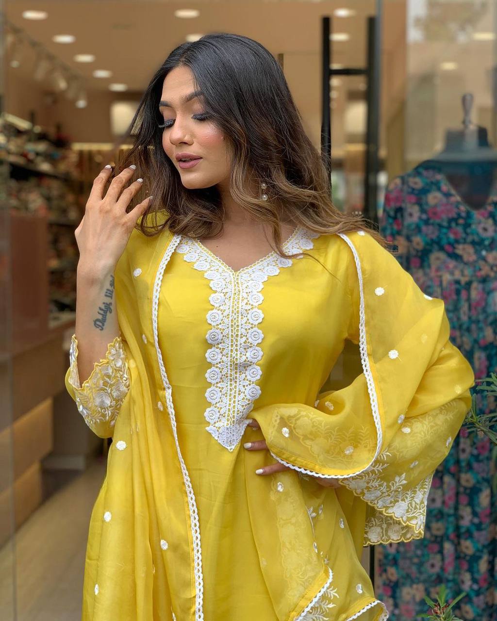 Yellow Georgette Kurta Pant With Embroidery Work