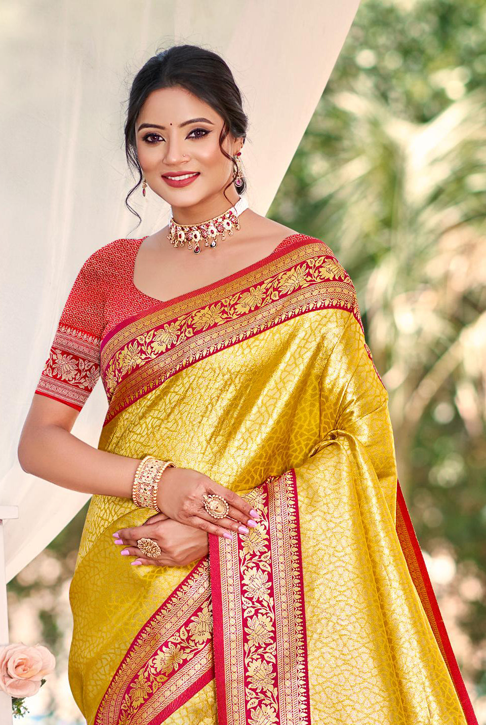 Yellow  Kanjivaram Silk Saree With Elegant Flow and Traditional Feel