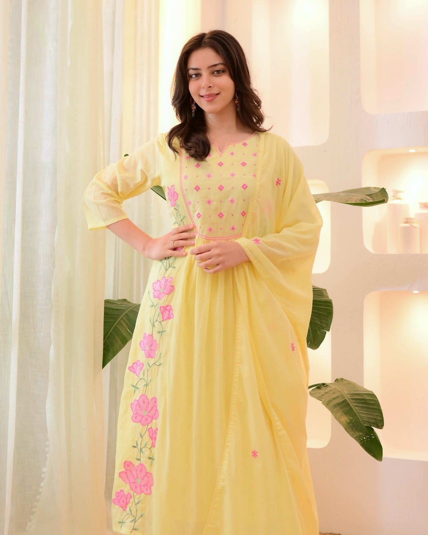 Yellow Parampara Silk Kurta Pant Set With Heavy Thread Embroidery Work