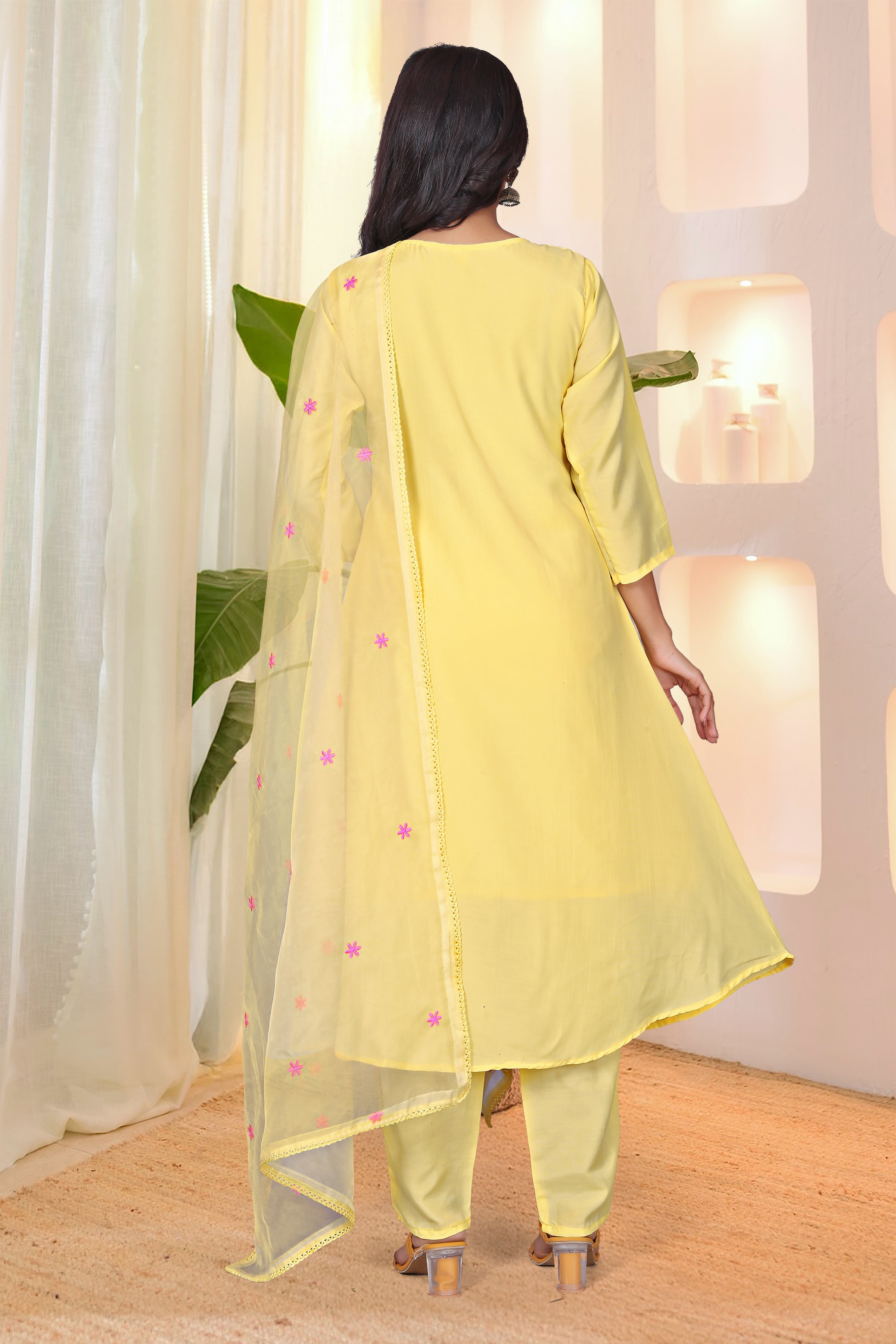 Yellow Parampara Silk Kurta Pant Set With Heavy Thread Embroidery Work