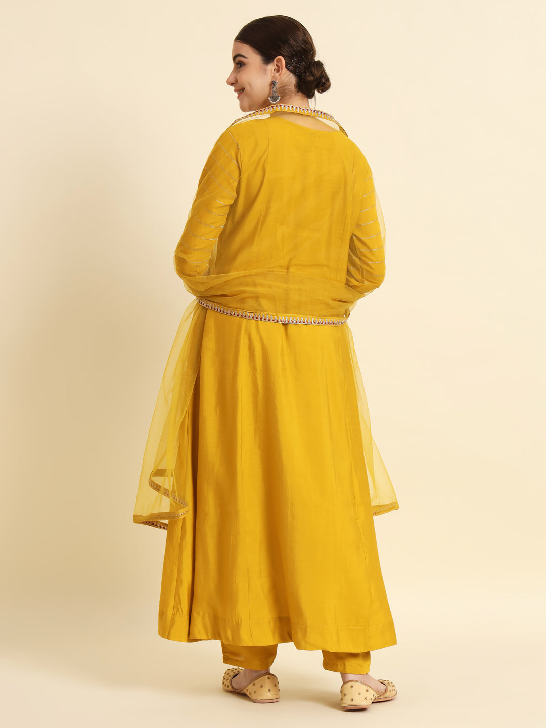 Yellow Pure Chanderi Silk Elegant Kurta Pant Set With Embroidery Work