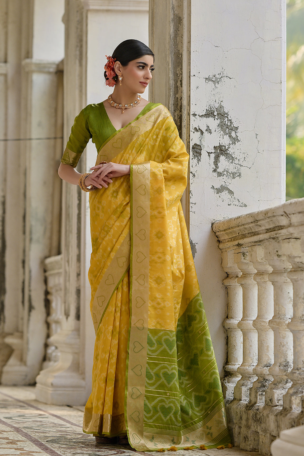 Yellow Raw Silk Saree with Ikkat Design and Contrast Pallu