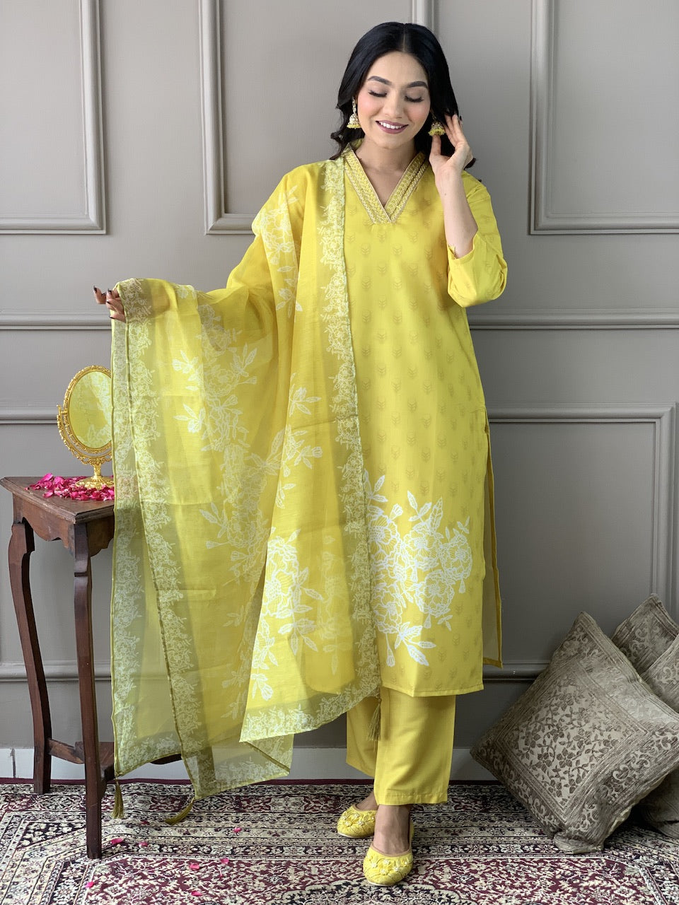 Yellow Rayon Elegant Kurta Pant Set With Print Embroidery Work