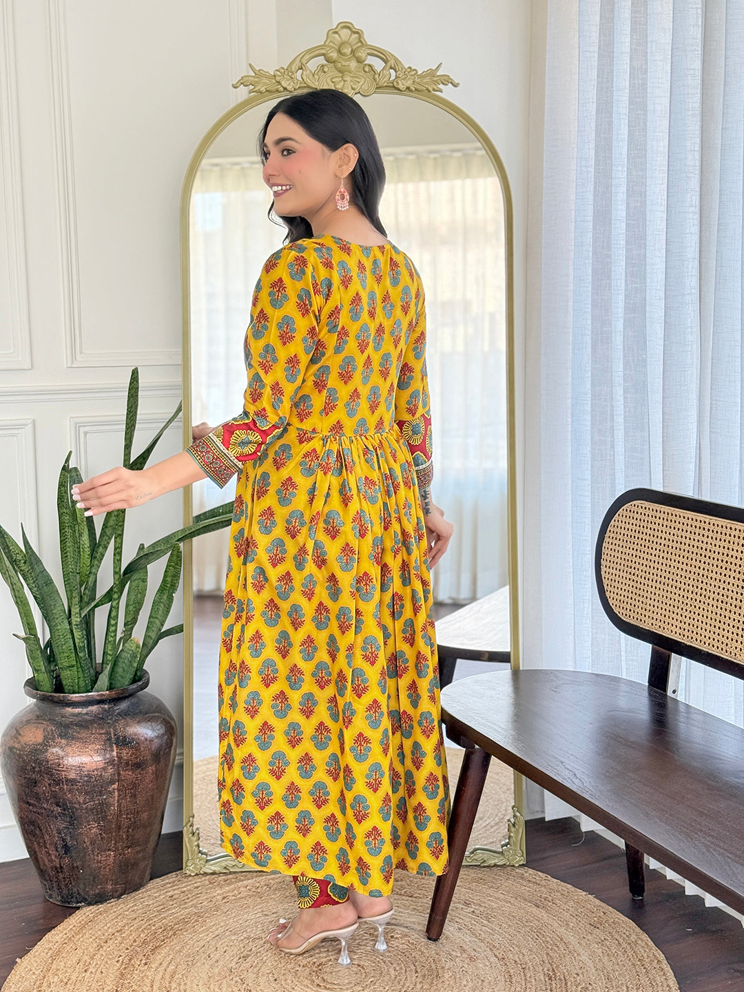Yellow Rayon Elegant Kurta Pant Set With Print