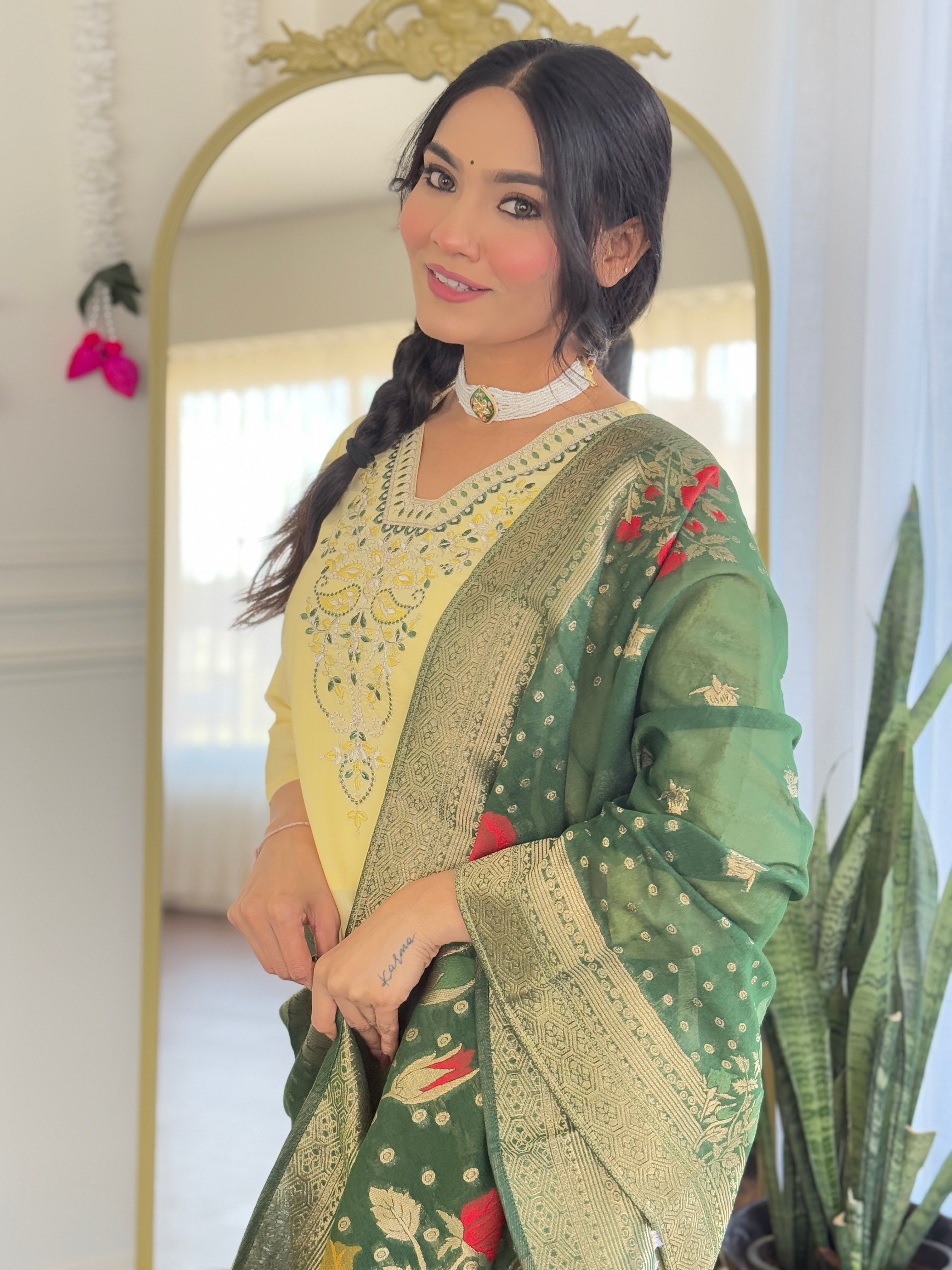 Yellow Viscose Chanderi Kurta Pant Set With Embroidery Work