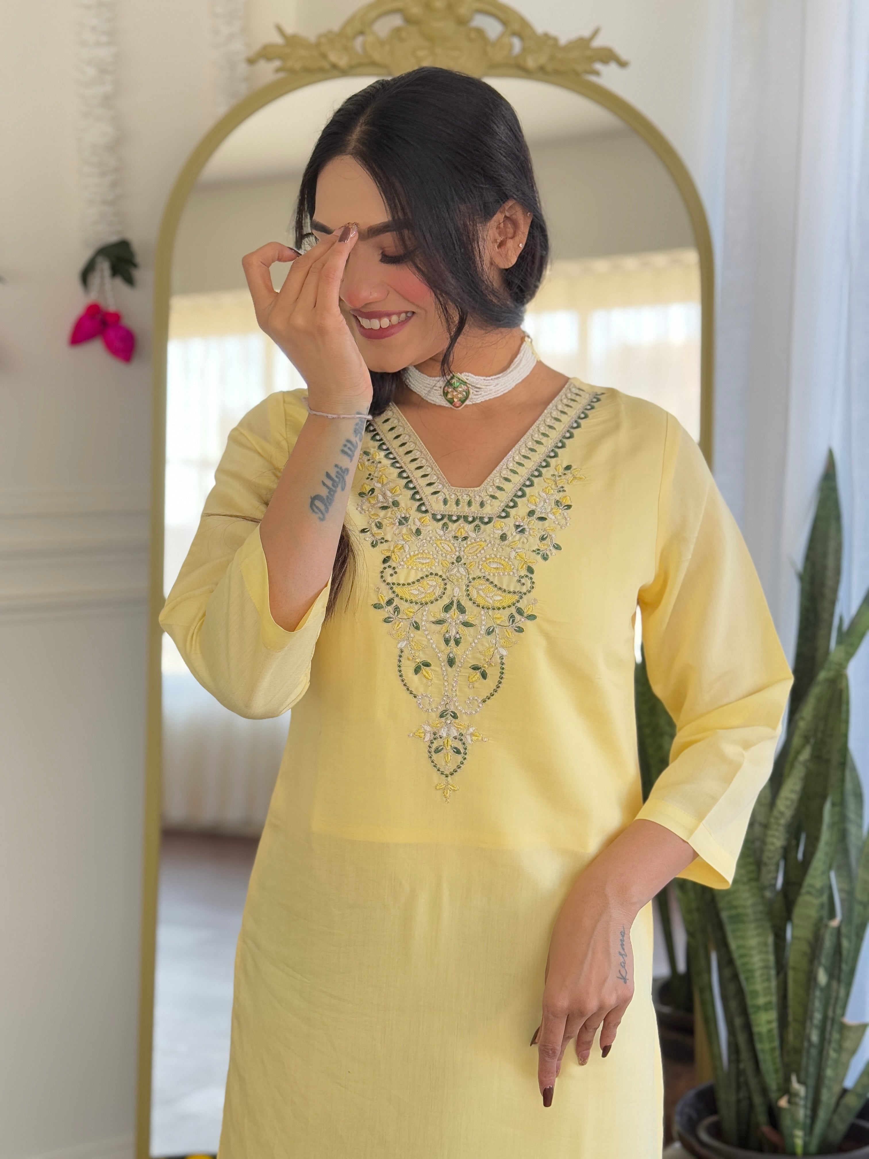 Yellow Viscose Chanderi Kurta Pant Set With Embroidery Work