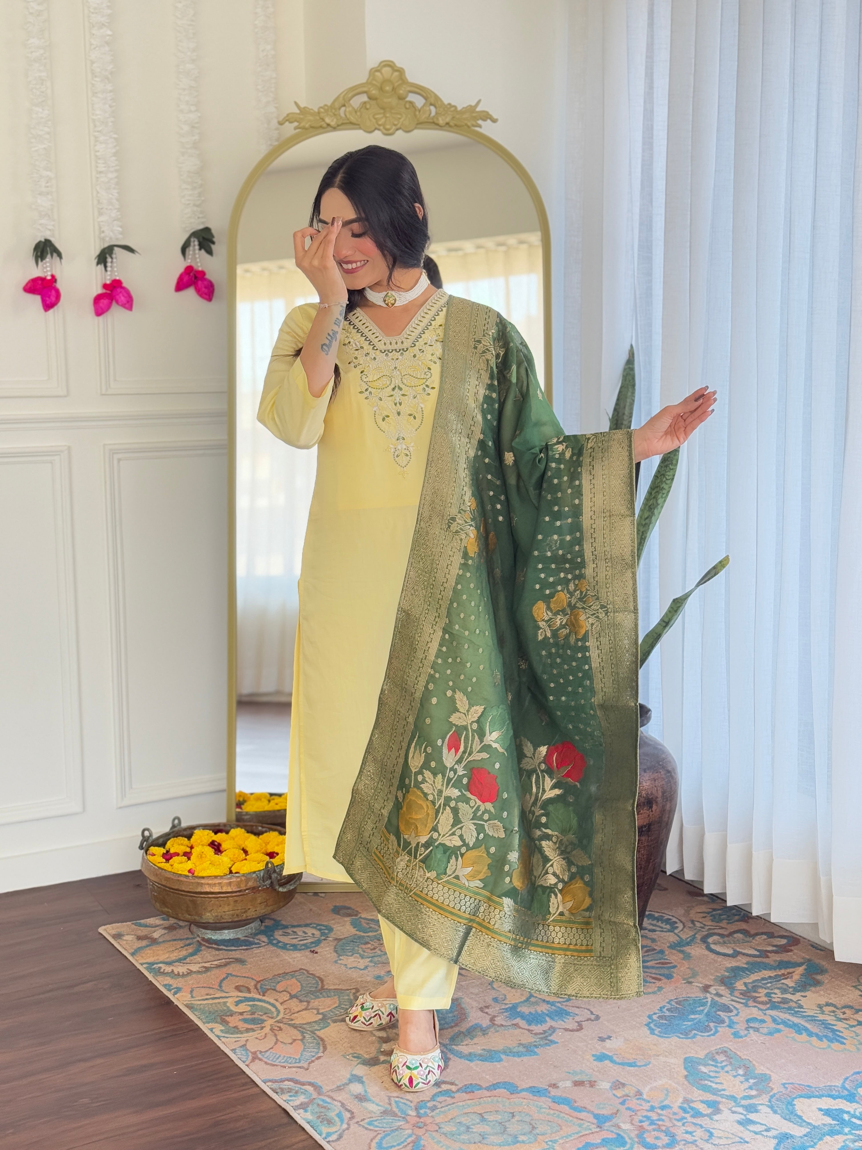 Yellow Viscose Chanderi Kurta Pant Set With Embroidery Work