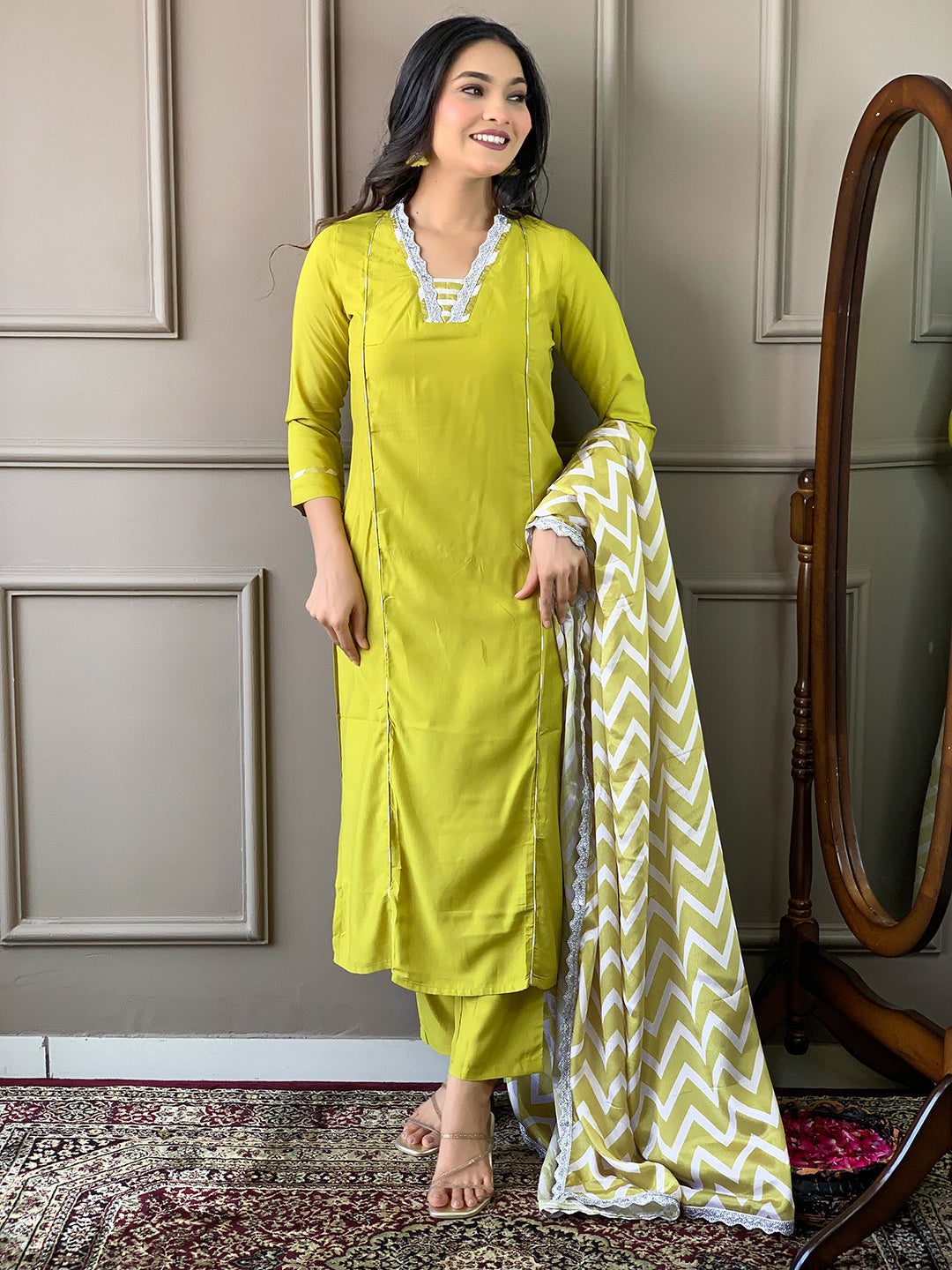 Yellow Viscose Elegant Kurta Pant Set With Embroidery Work